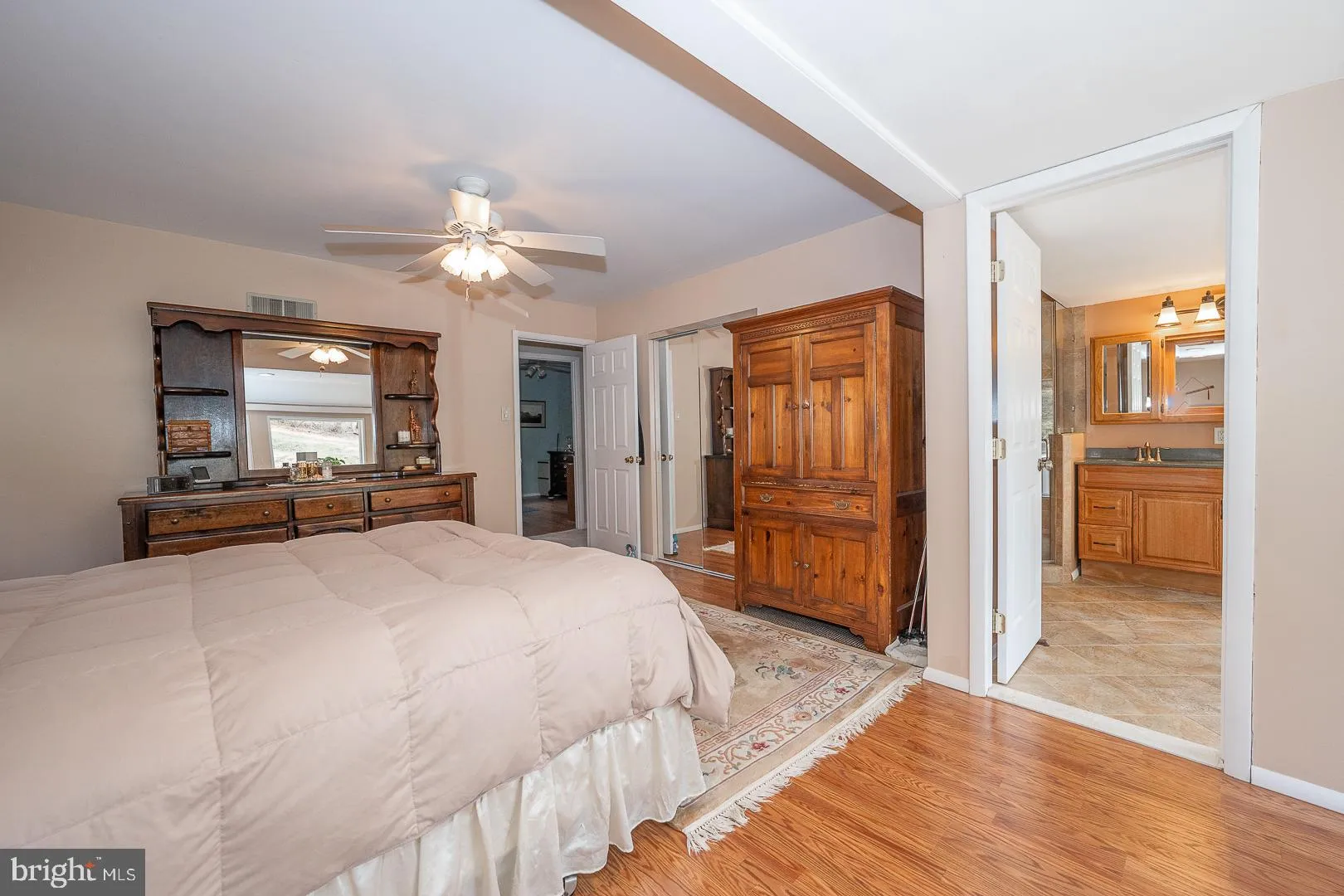 West Chester, Pennsylvania 19382, United States, 4 Bedrooms Bedrooms, ,3 BathroomsBathrooms,Residential,Contingent,85040