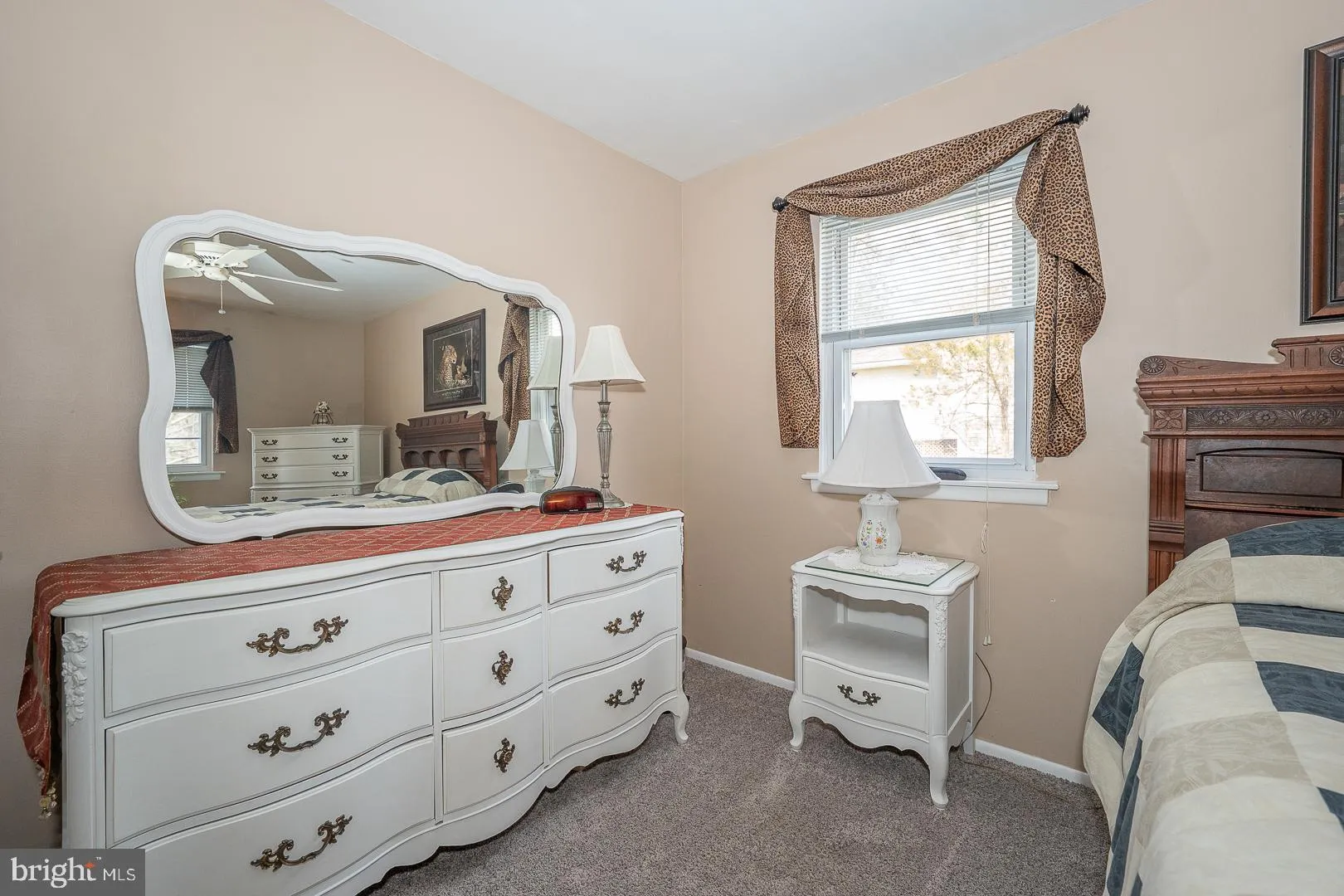 West Chester, Pennsylvania 19382, United States, 4 Bedrooms Bedrooms, ,3 BathroomsBathrooms,Residential,Contingent,85040