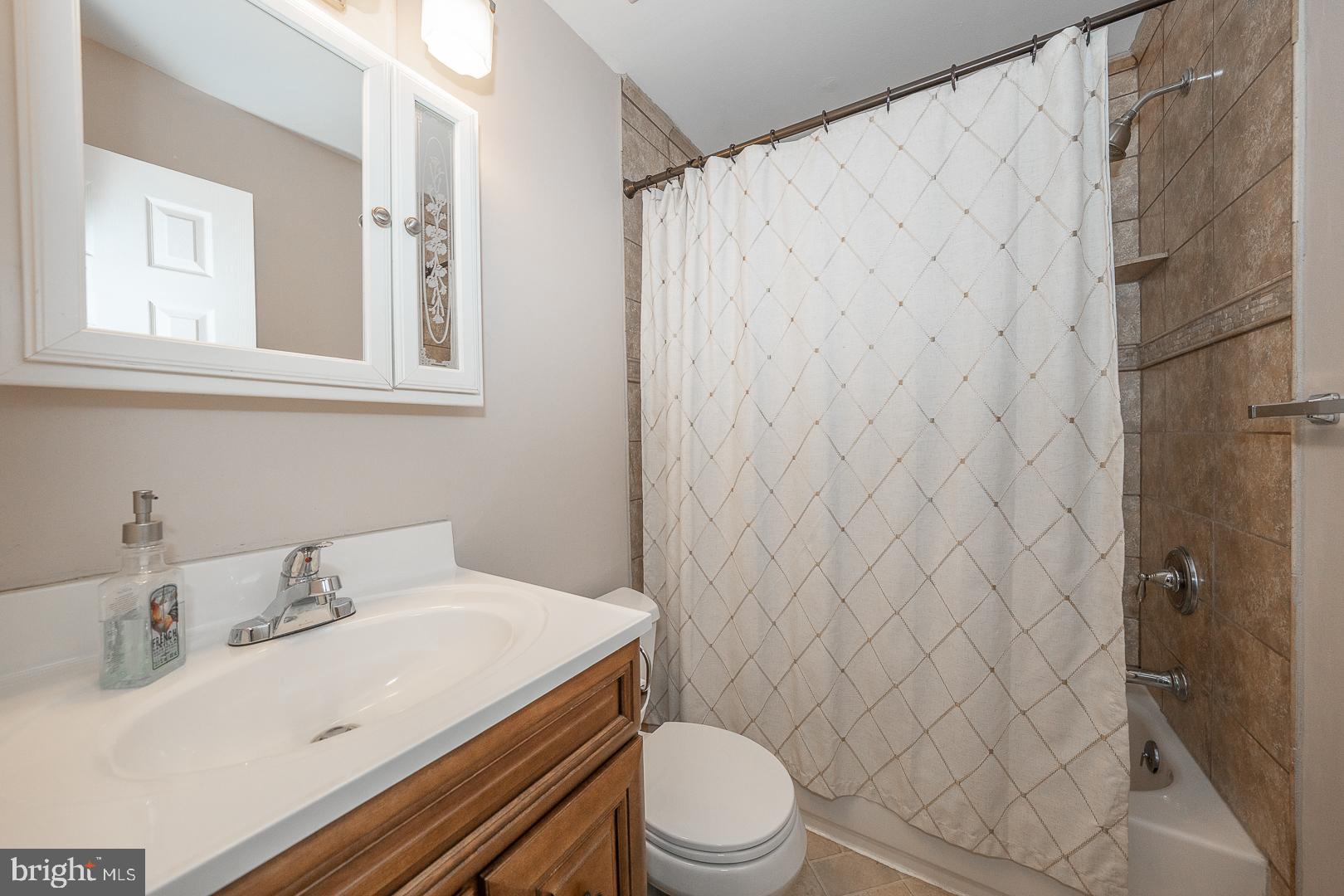 FALCONCREST - Residential