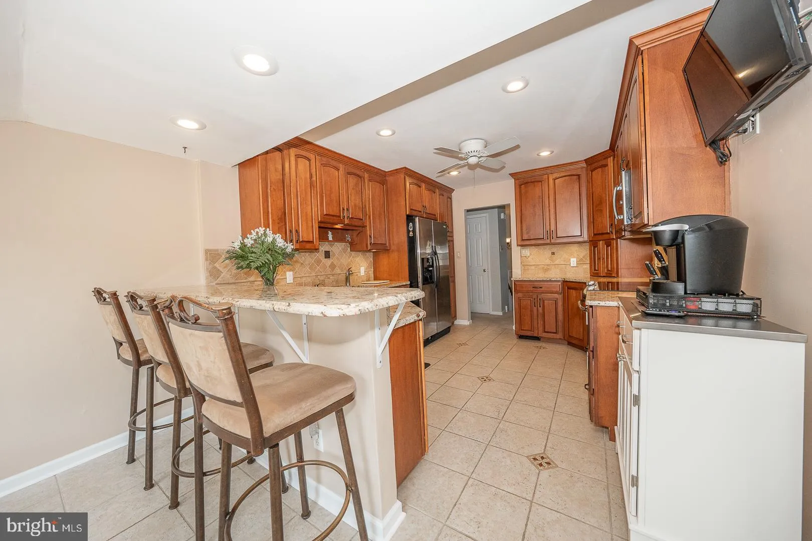 West Chester, Pennsylvania 19382, United States, 4 Bedrooms Bedrooms, ,3 BathroomsBathrooms,Residential,Contingent,85040