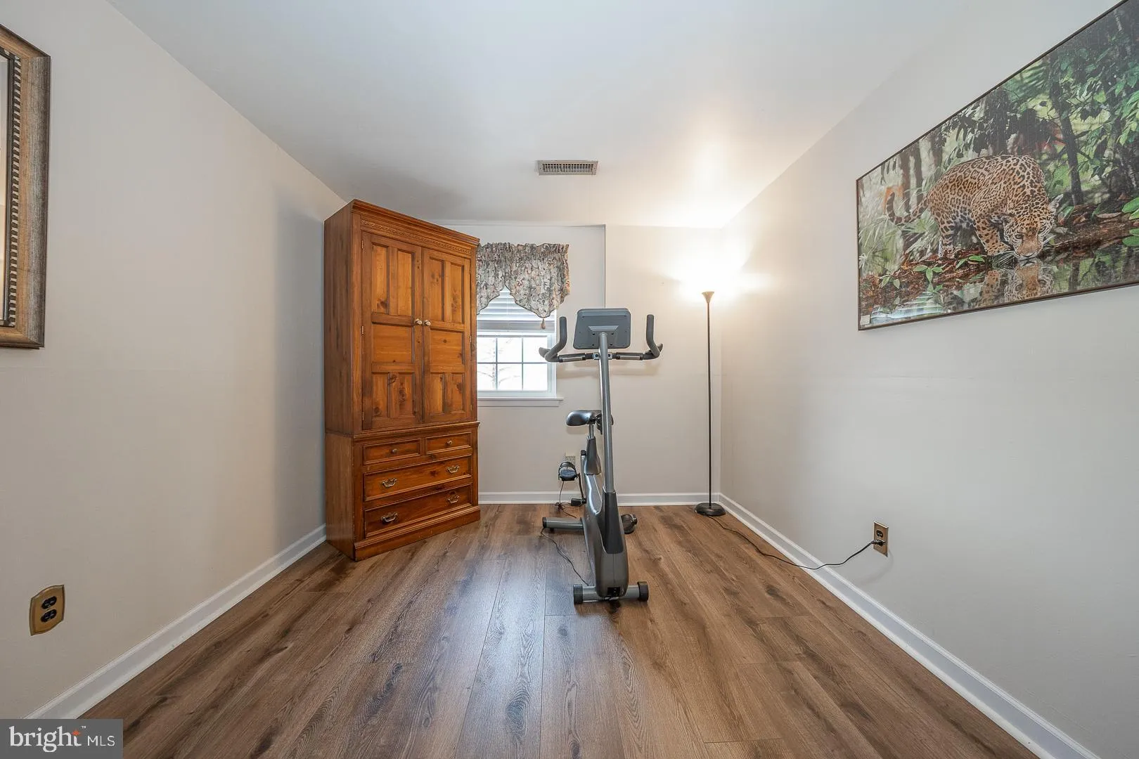 West Chester, Pennsylvania 19382, United States, 4 Bedrooms Bedrooms, ,3 BathroomsBathrooms,Residential,Contingent,85040