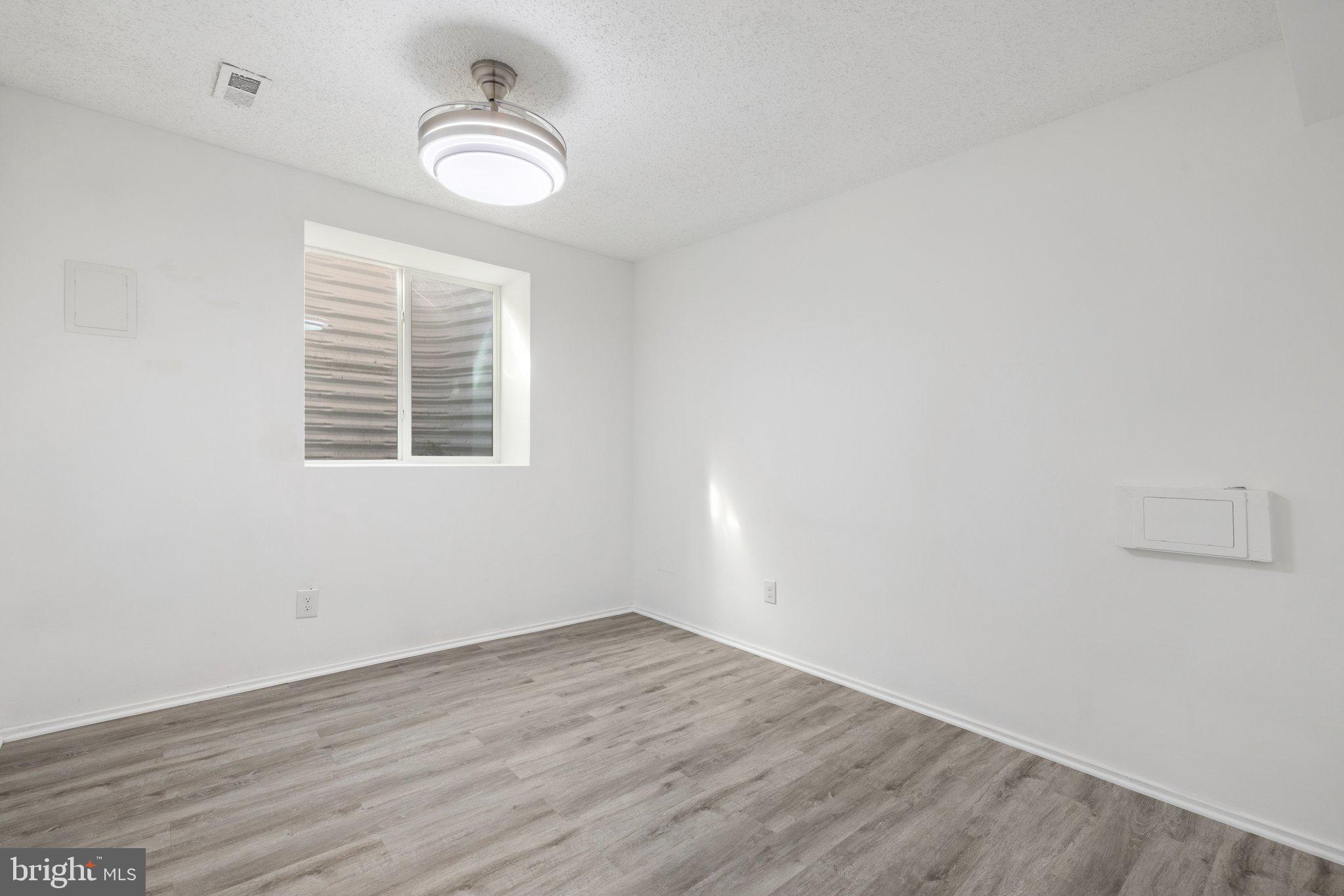 RIPPON LANDING - Residential