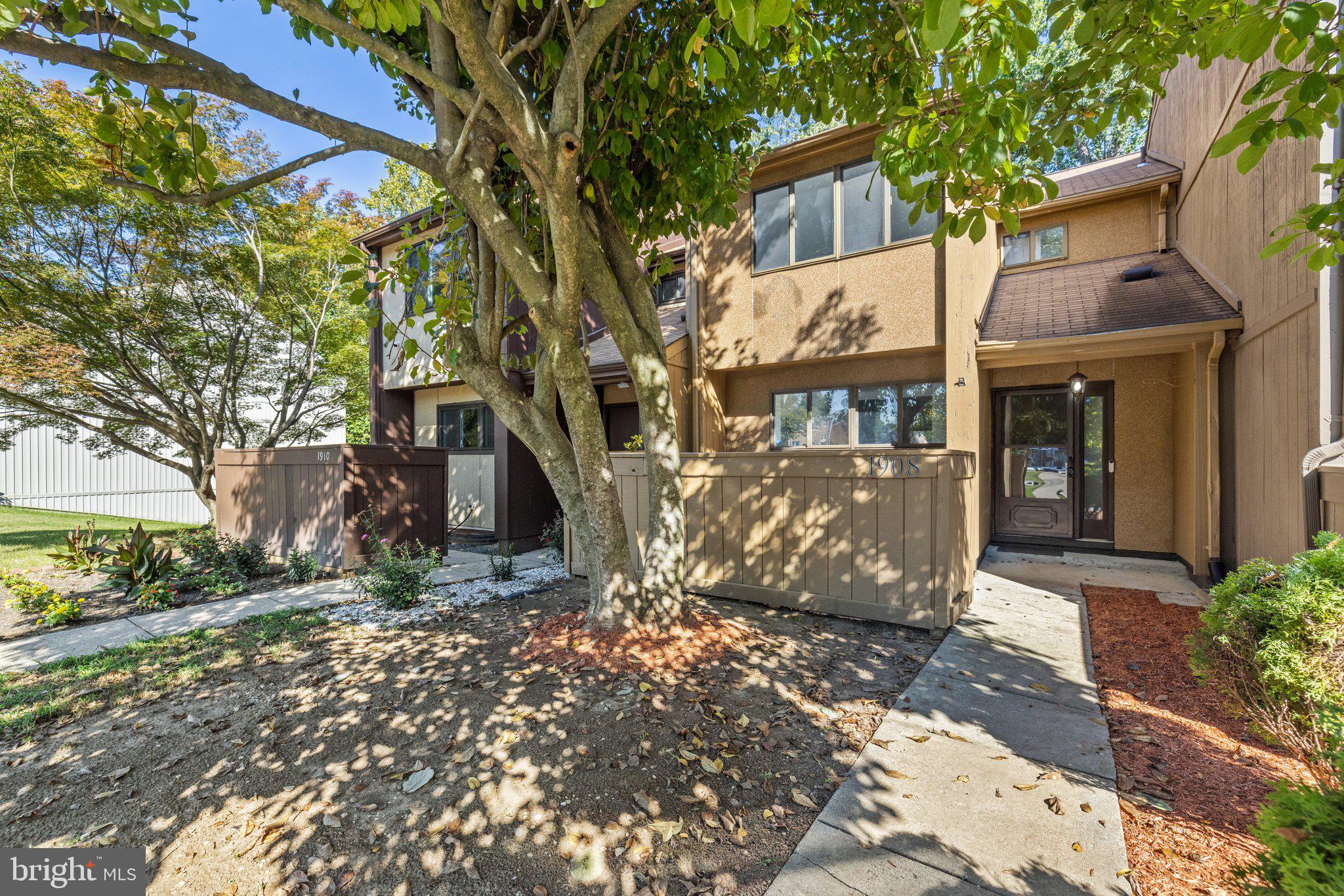 RIPPON LANDING - Residential