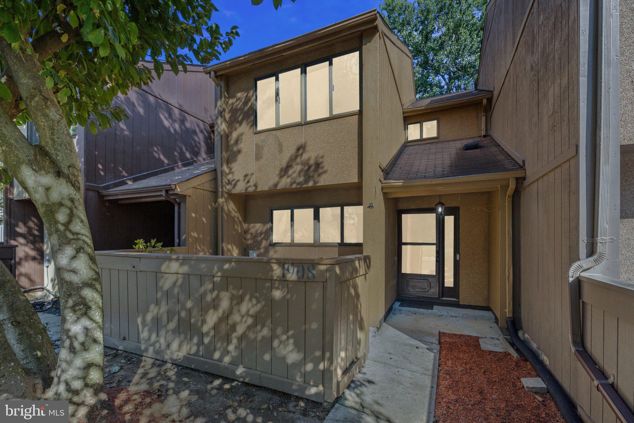 RIPPON LANDING - Residential