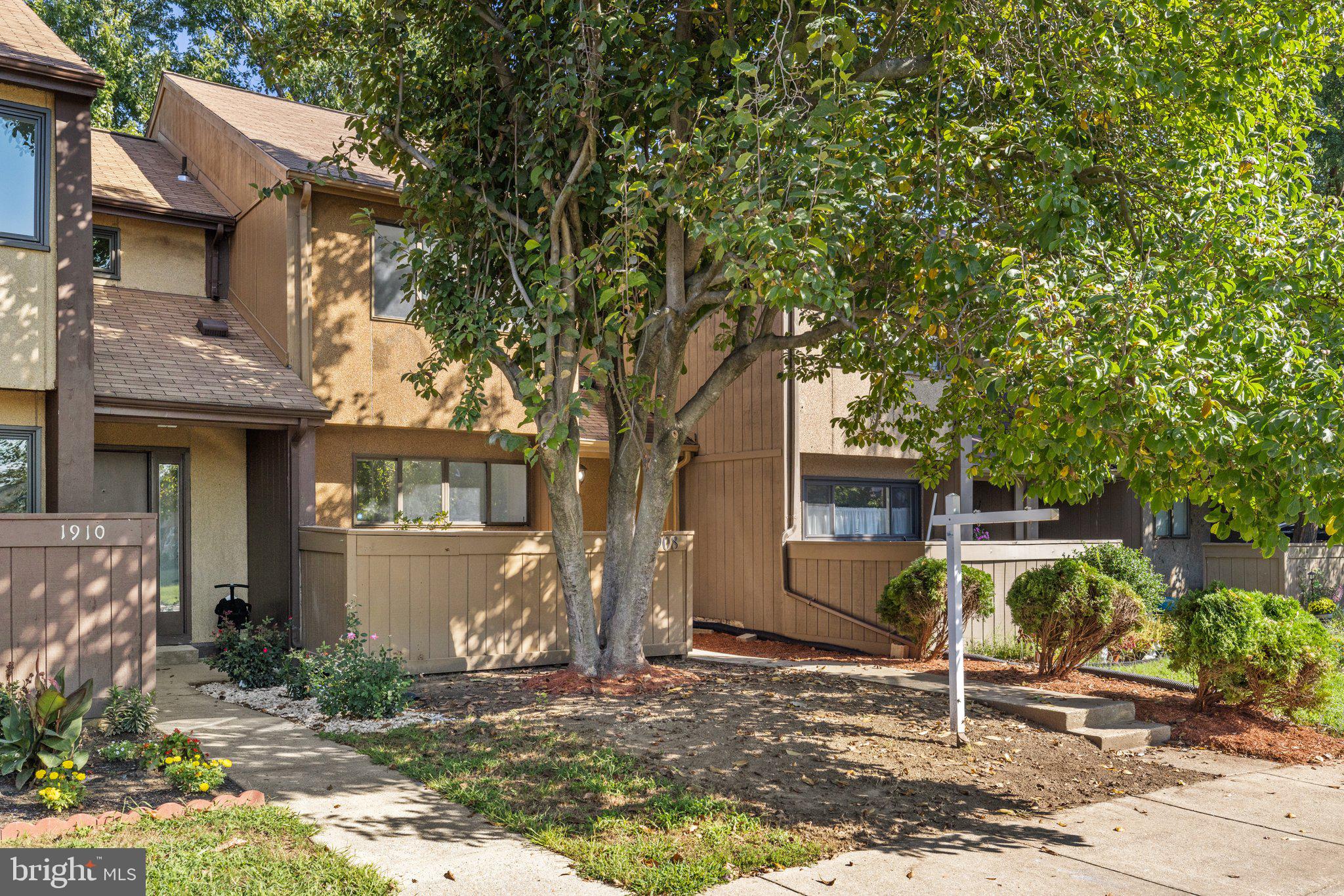 RIPPON LANDING - Residential