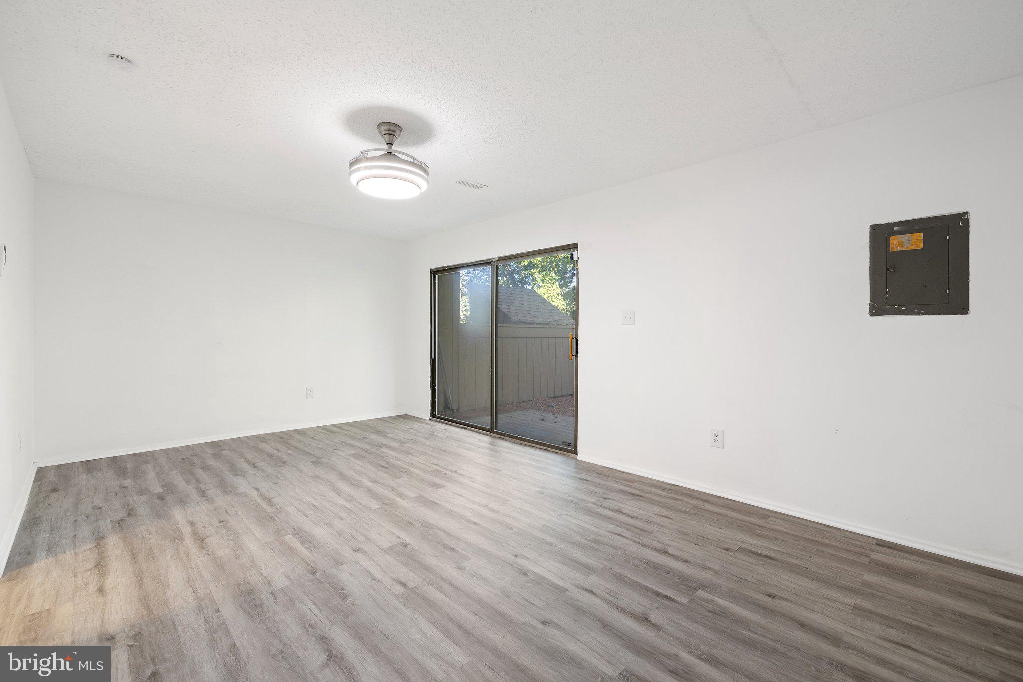 RIPPON LANDING - Residential