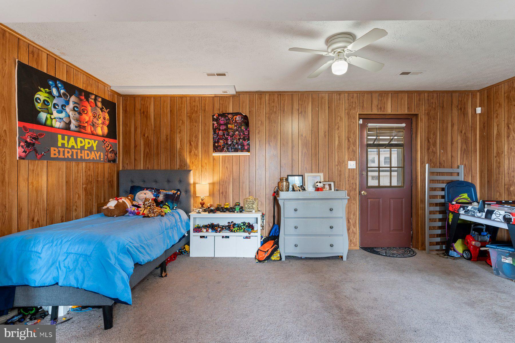 OAK KNOLL-GREATS ADDN - Residential