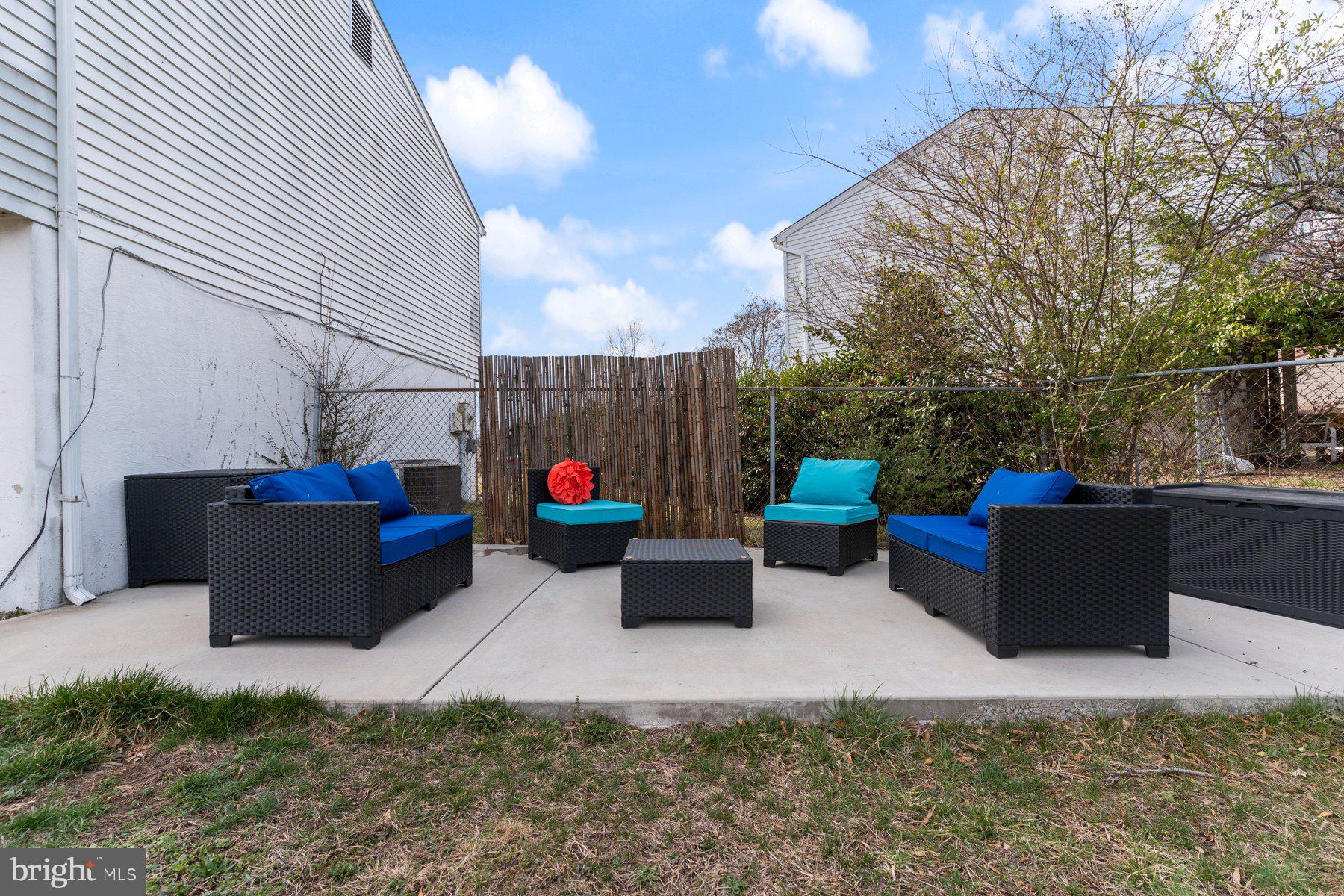 OAK KNOLL-GREATS ADDN - Residential