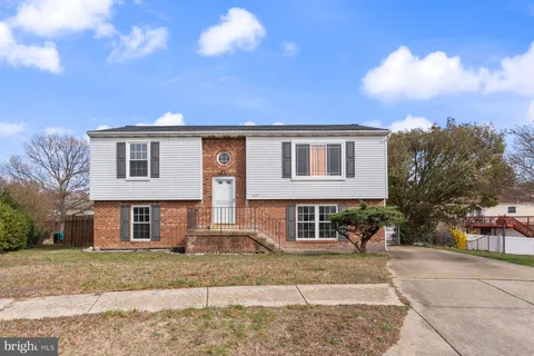 5306 Plaza Court, District Heights, MD MLS: MDPG2145260