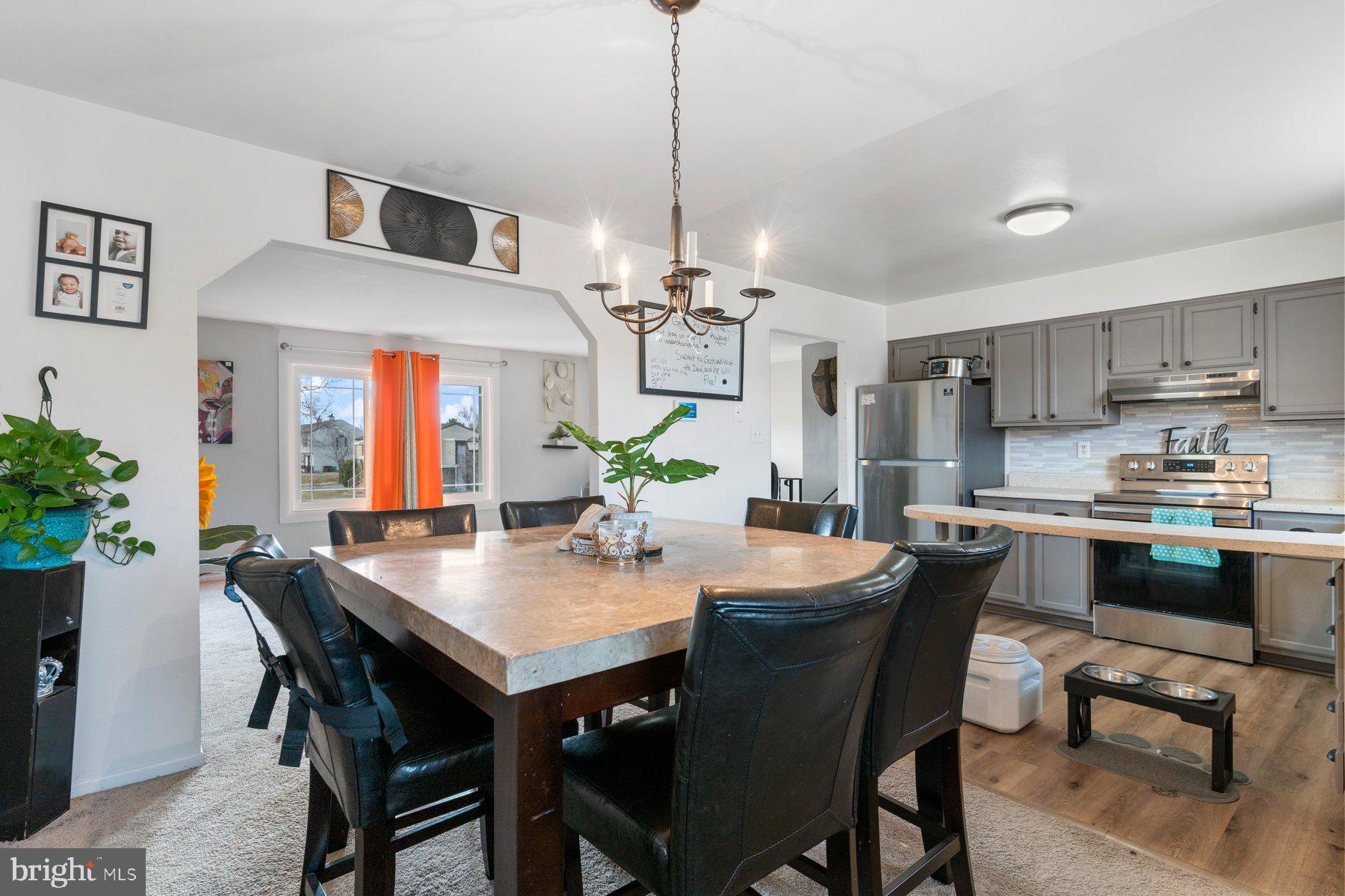 OAK KNOLL-GREATS ADDN - Residential