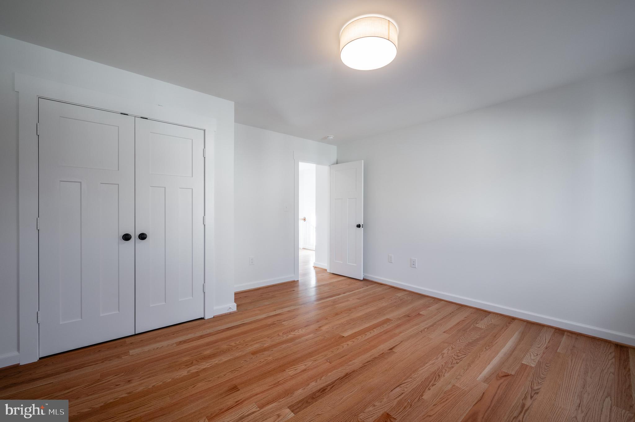 COTTAGE PARK - Residential