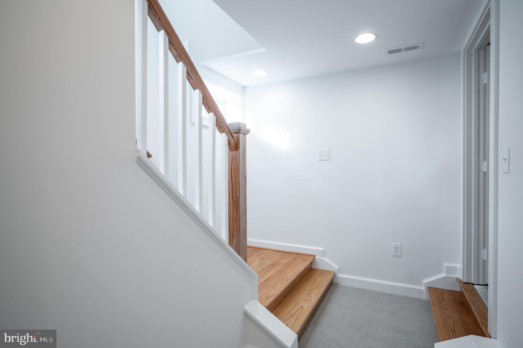 COTTAGE PARK - Residential