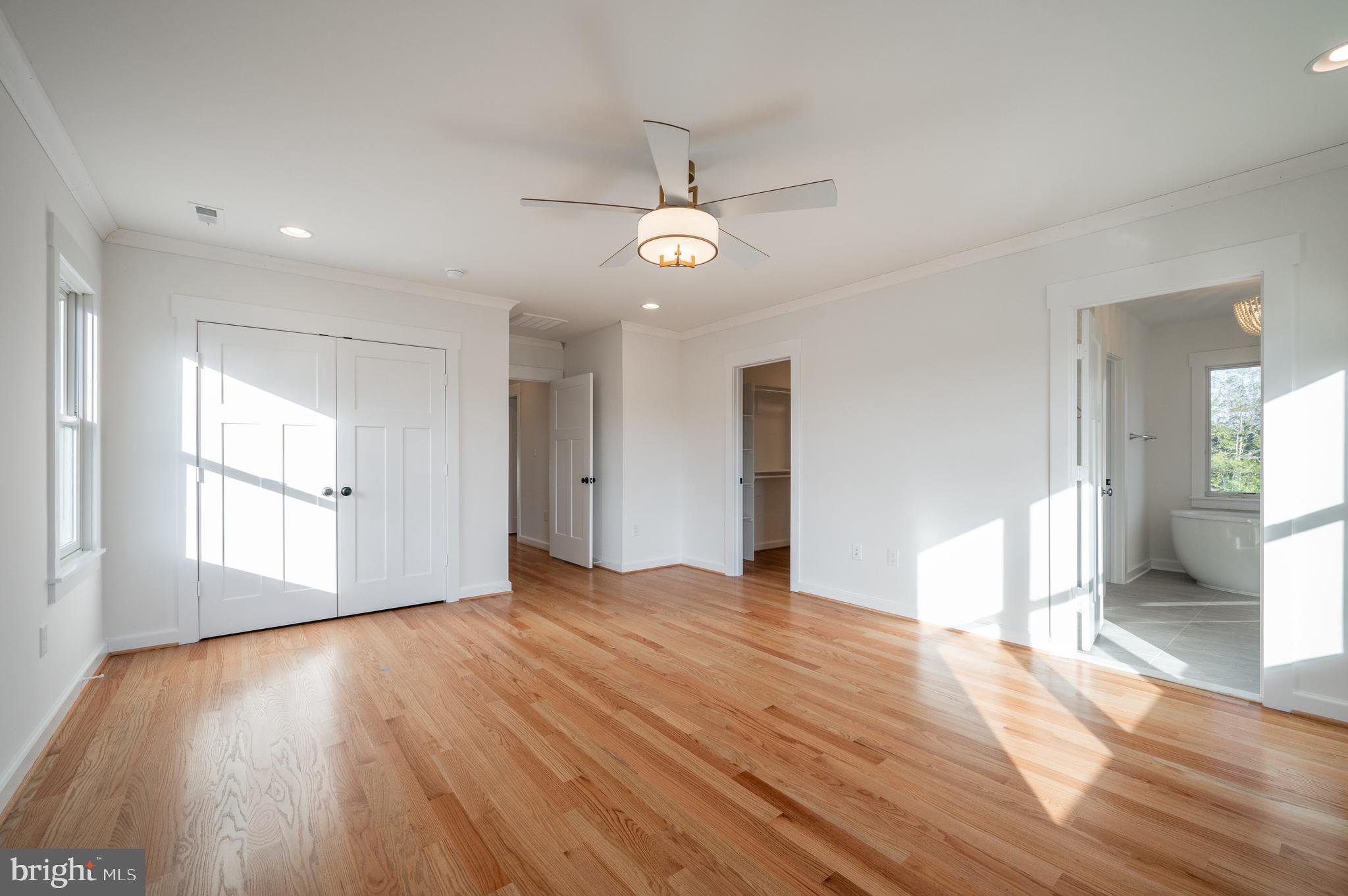 COTTAGE PARK - Residential