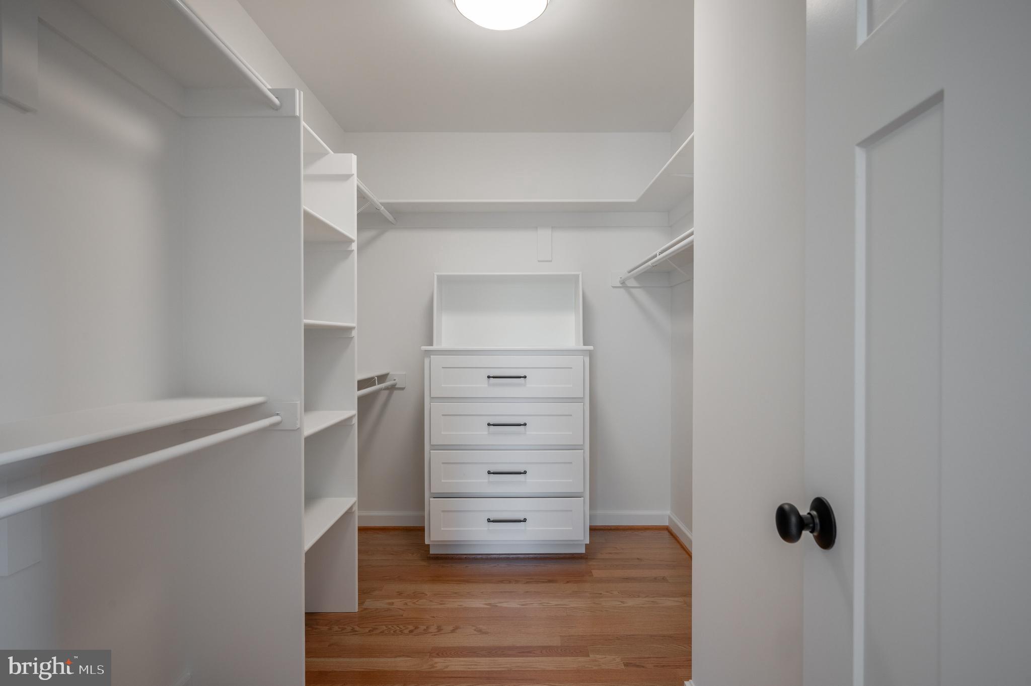 COTTAGE PARK - Residential