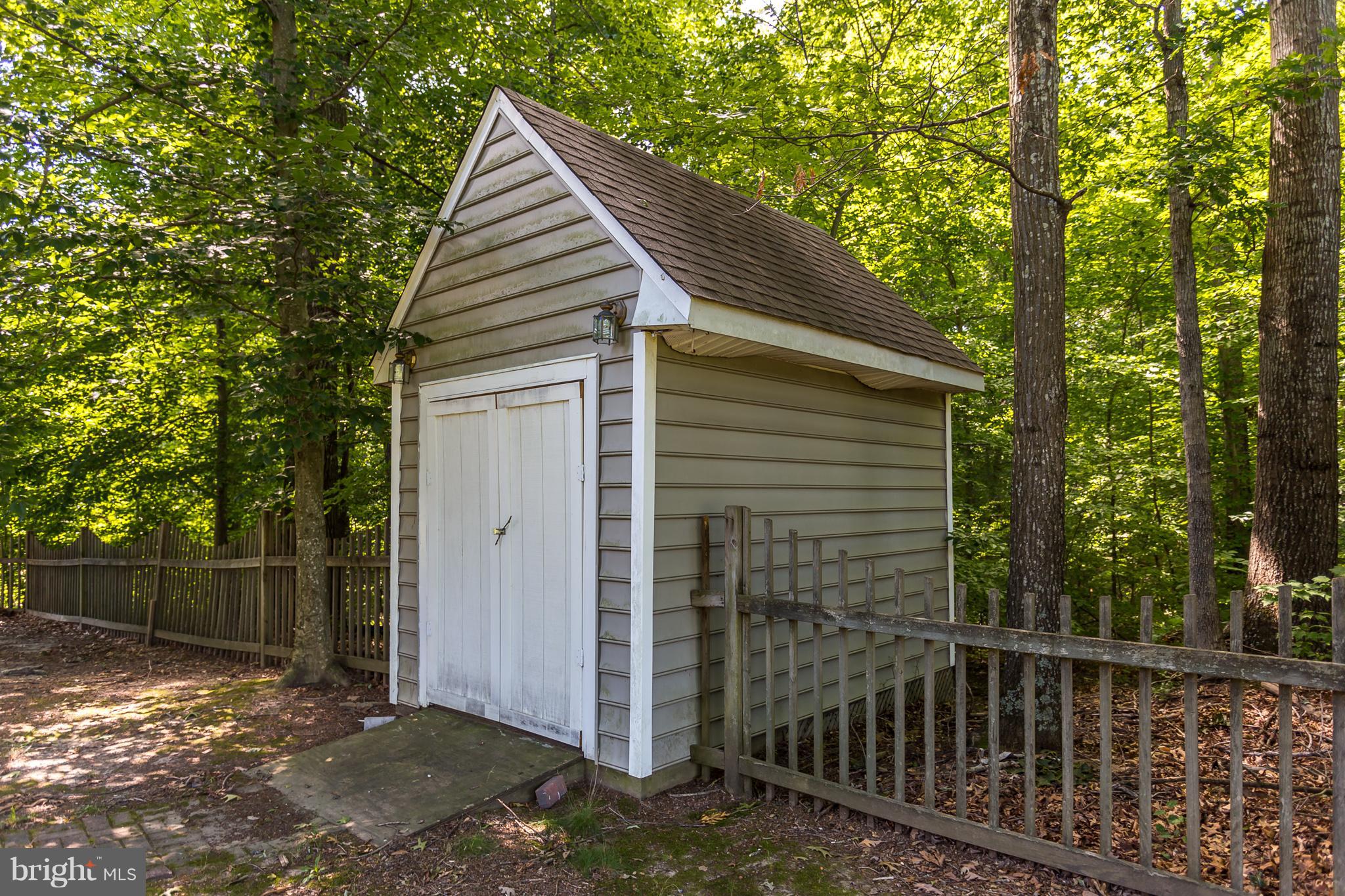 NORTH CLEARVIEW HEIGHTS - Residential