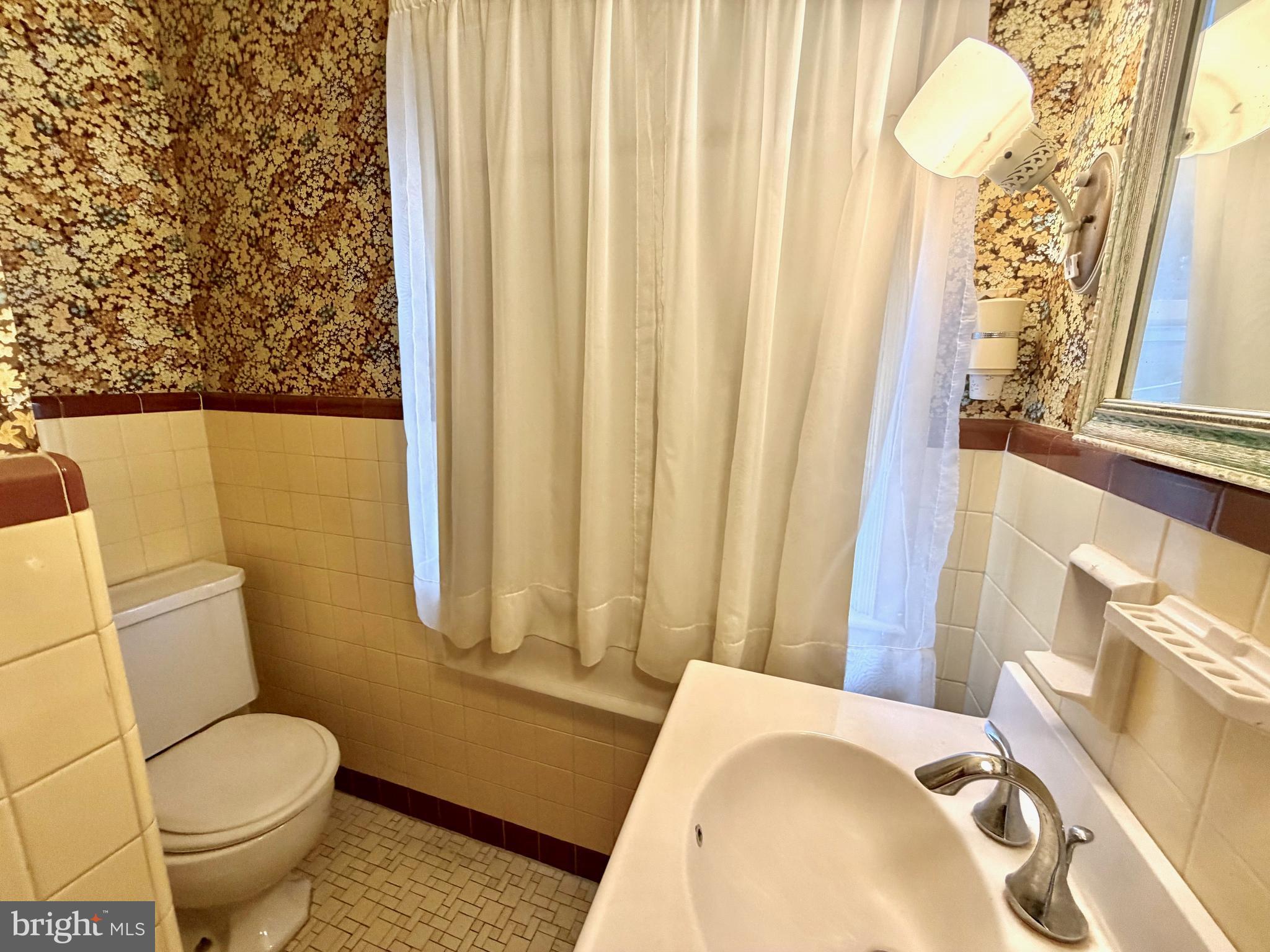 WYOMISSING - Residential