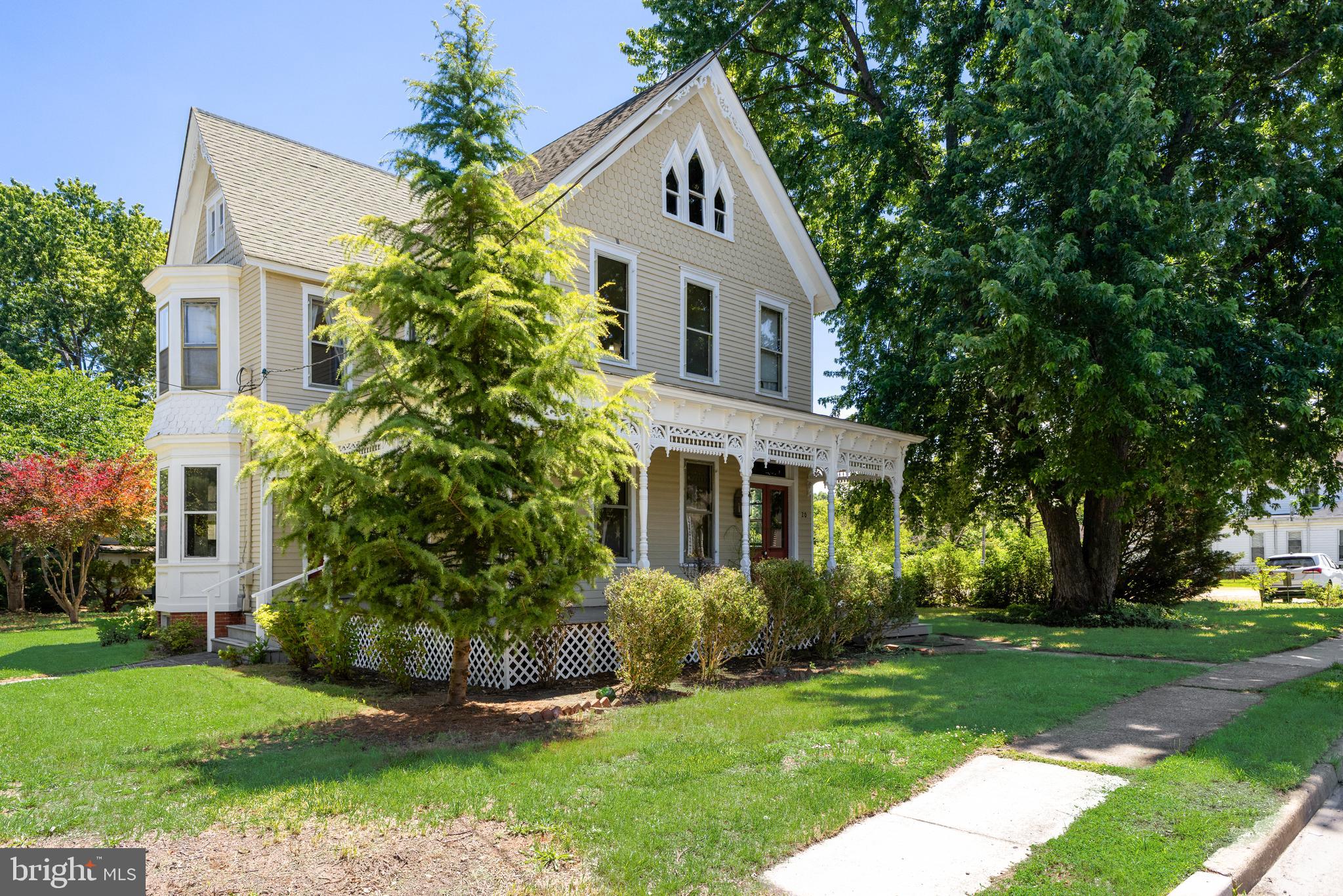 20 N GREENWICH STREET