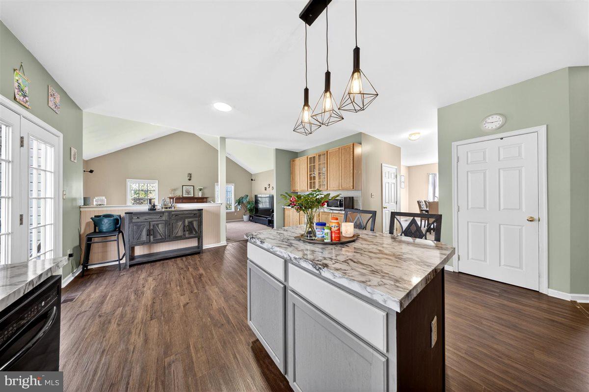 ACADEMY HILL - Residential