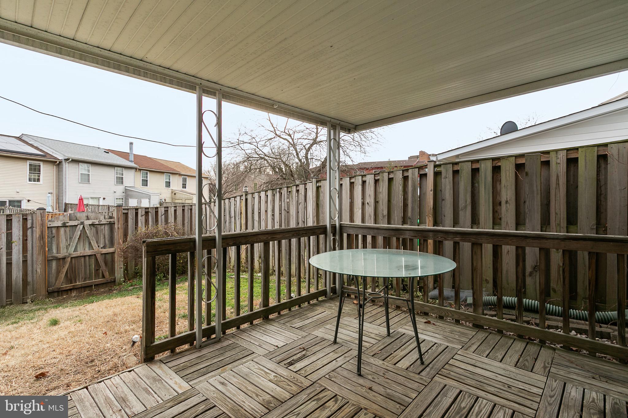 CLINTON PLAZA - Residential