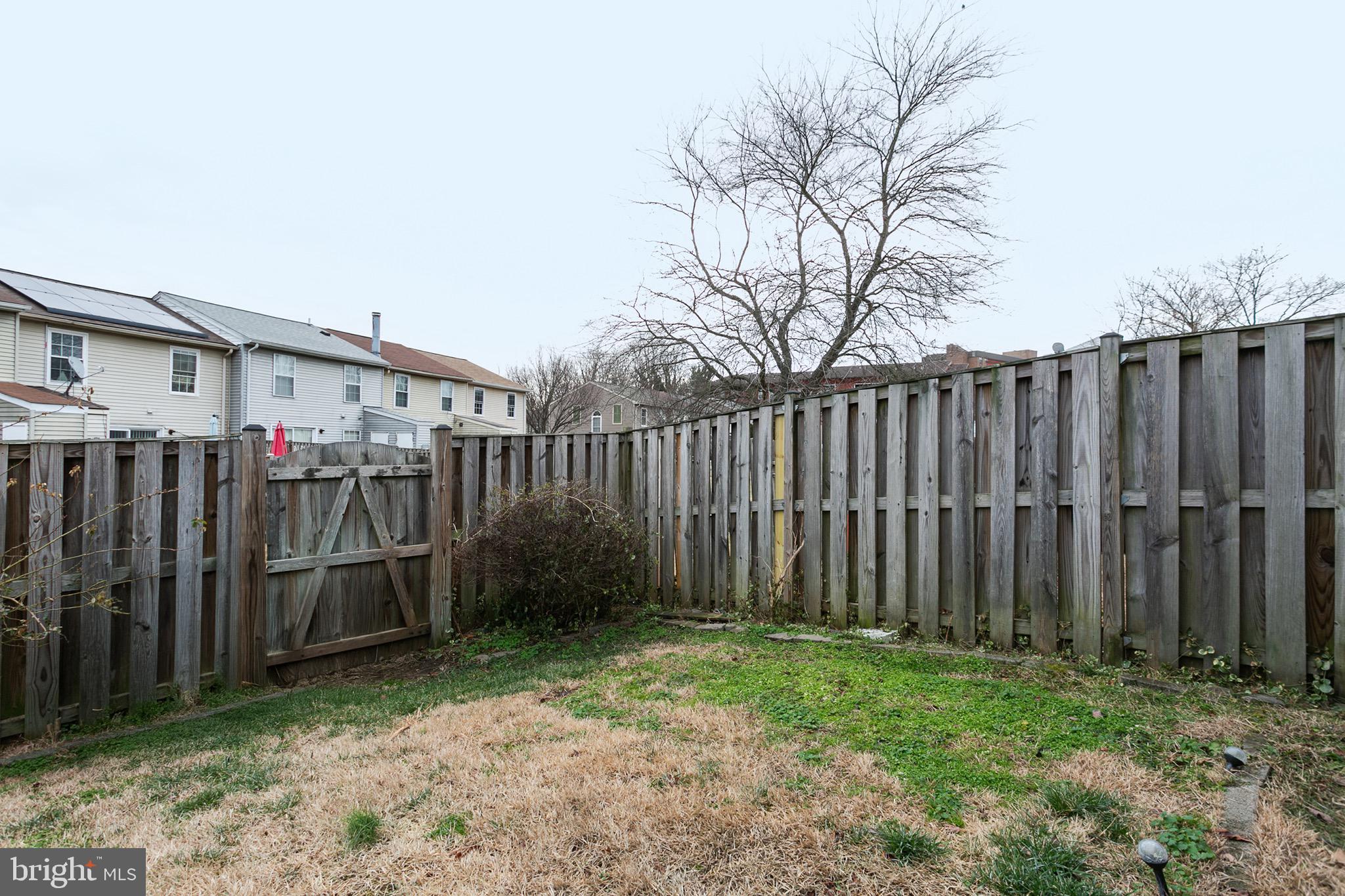 CLINTON PLAZA - Residential