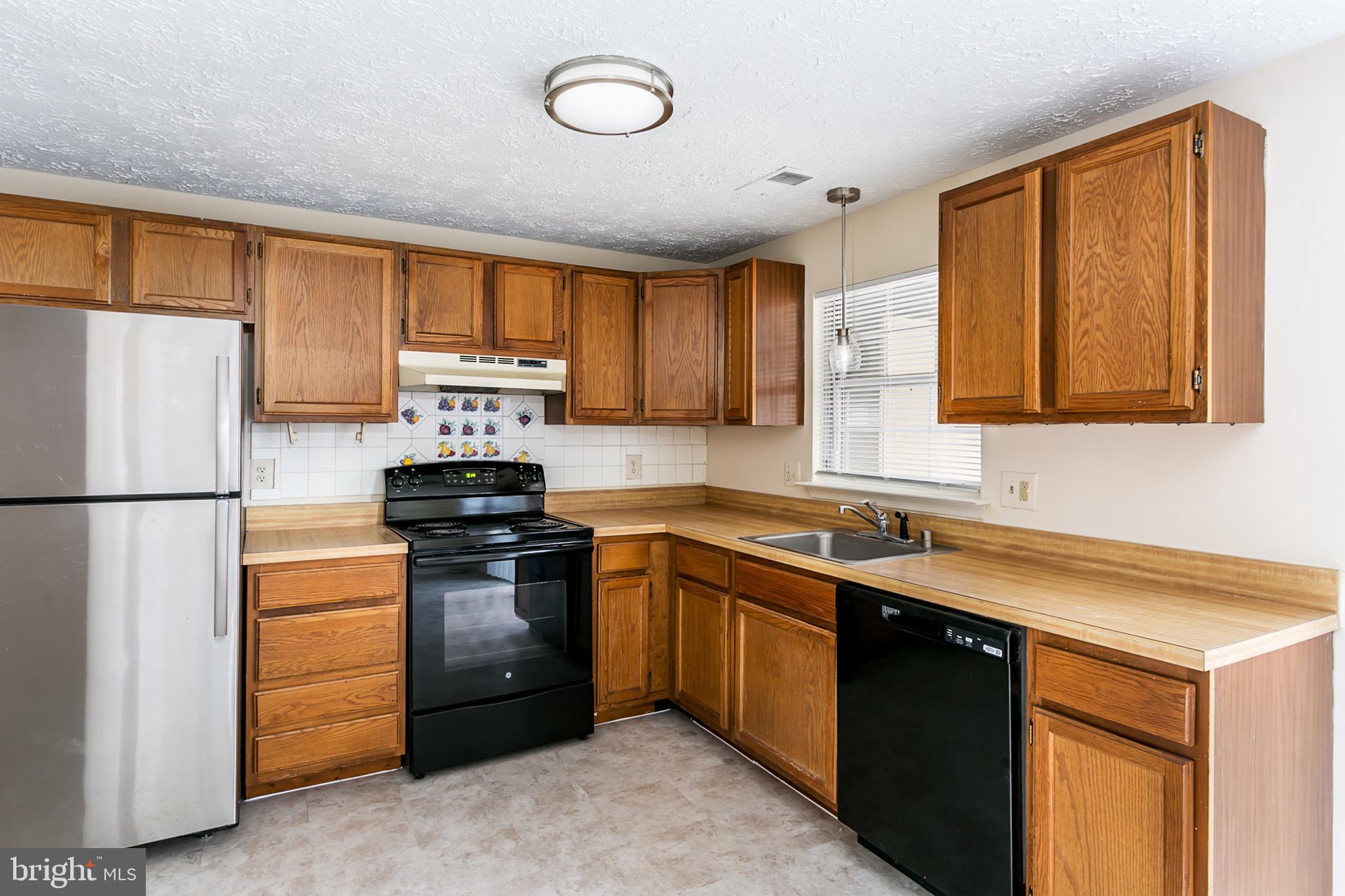 CLINTON PLAZA - Residential