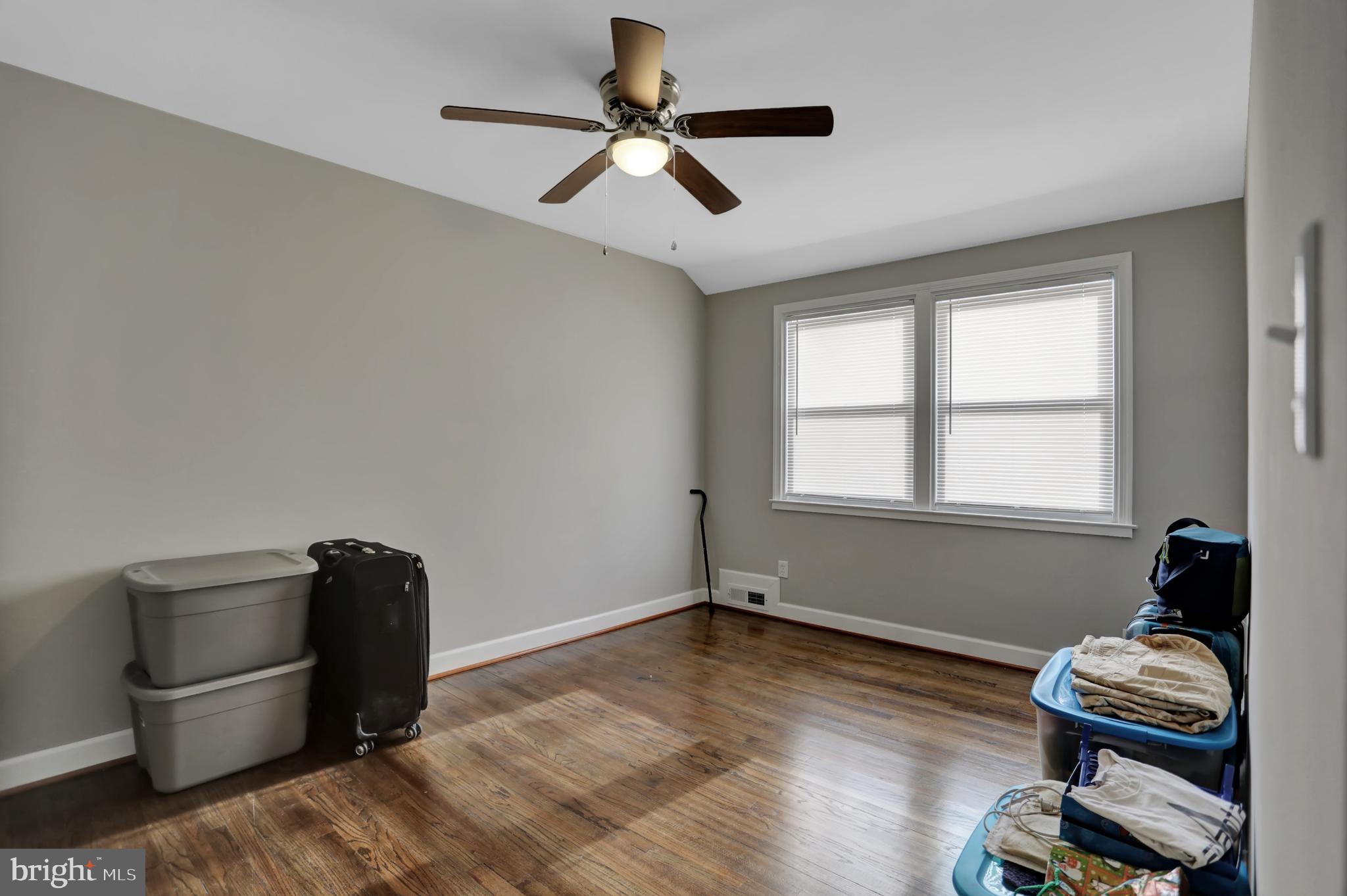 NORTHWOOD - Residential