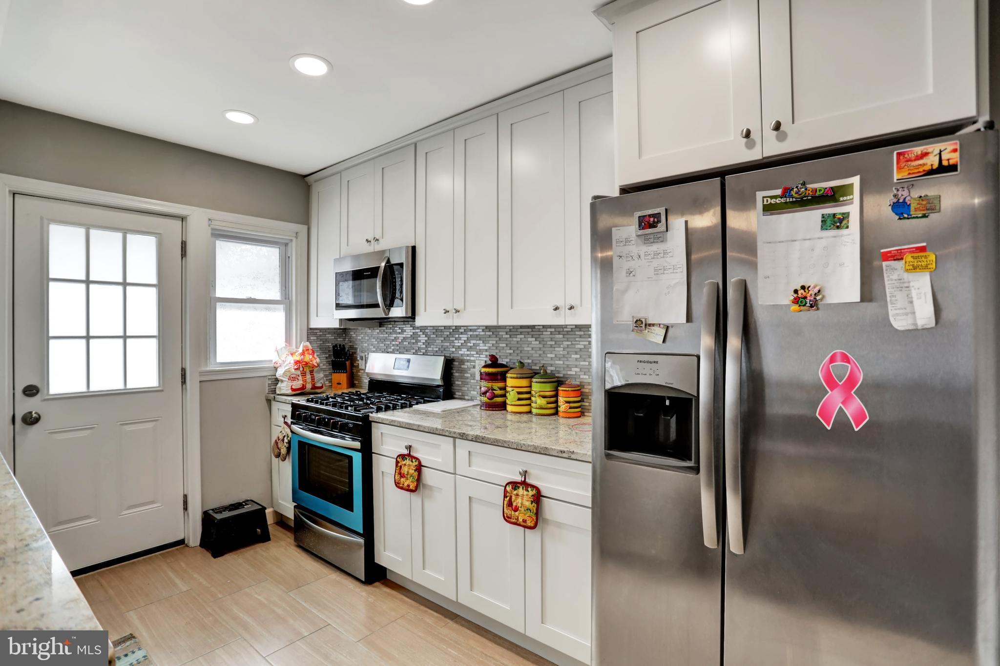 NORTHWOOD - Residential