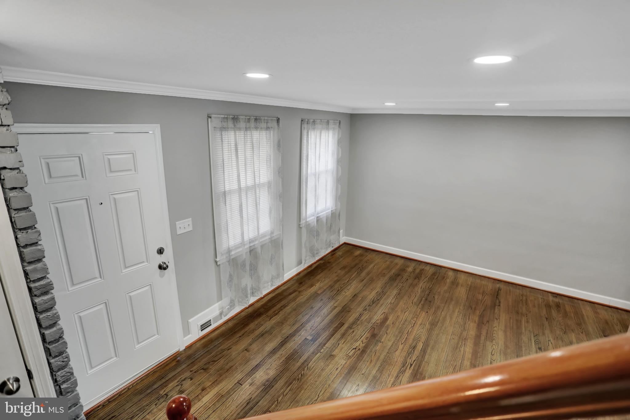 NORTHWOOD - Residential