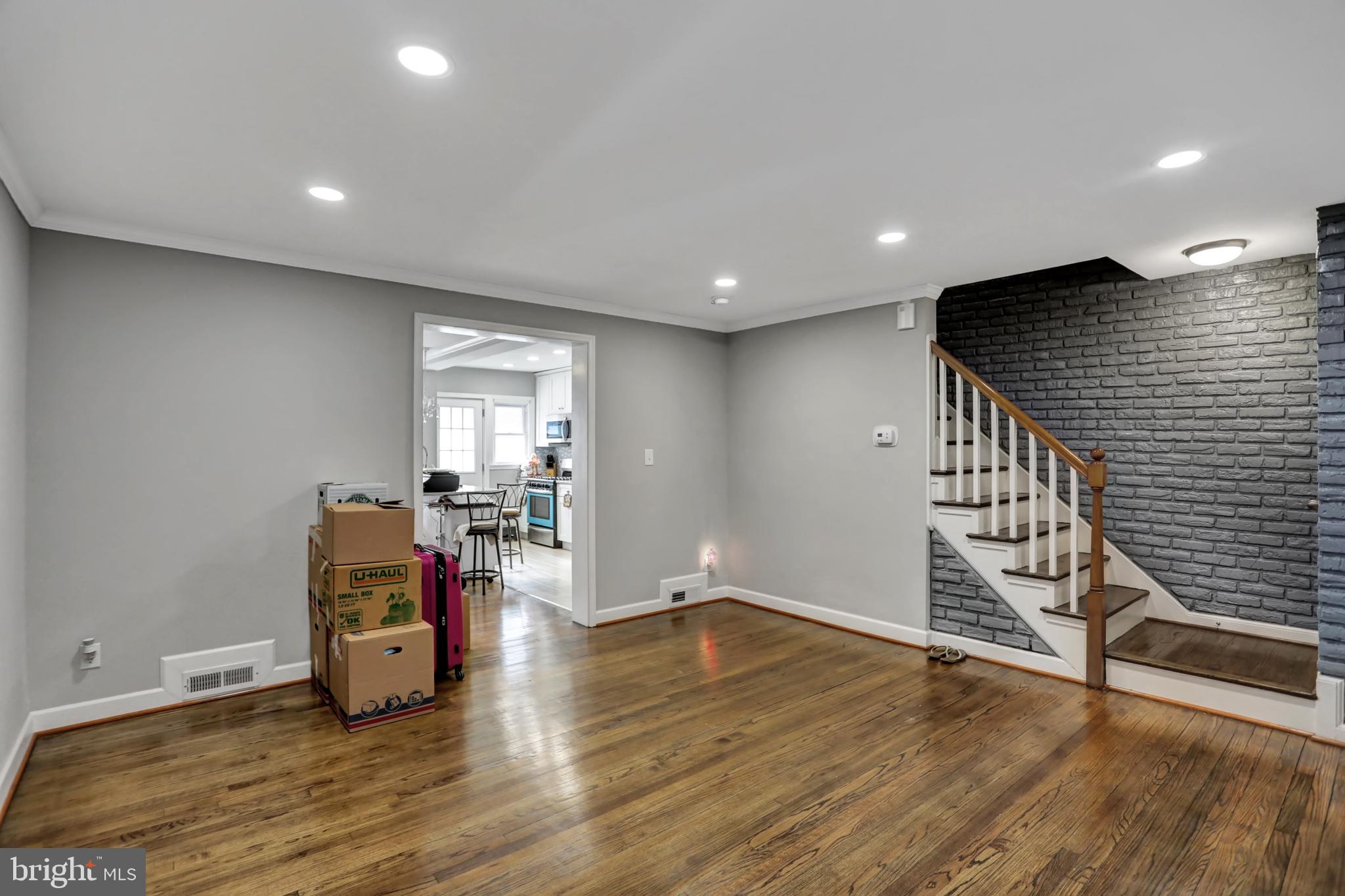 NORTHWOOD - Residential