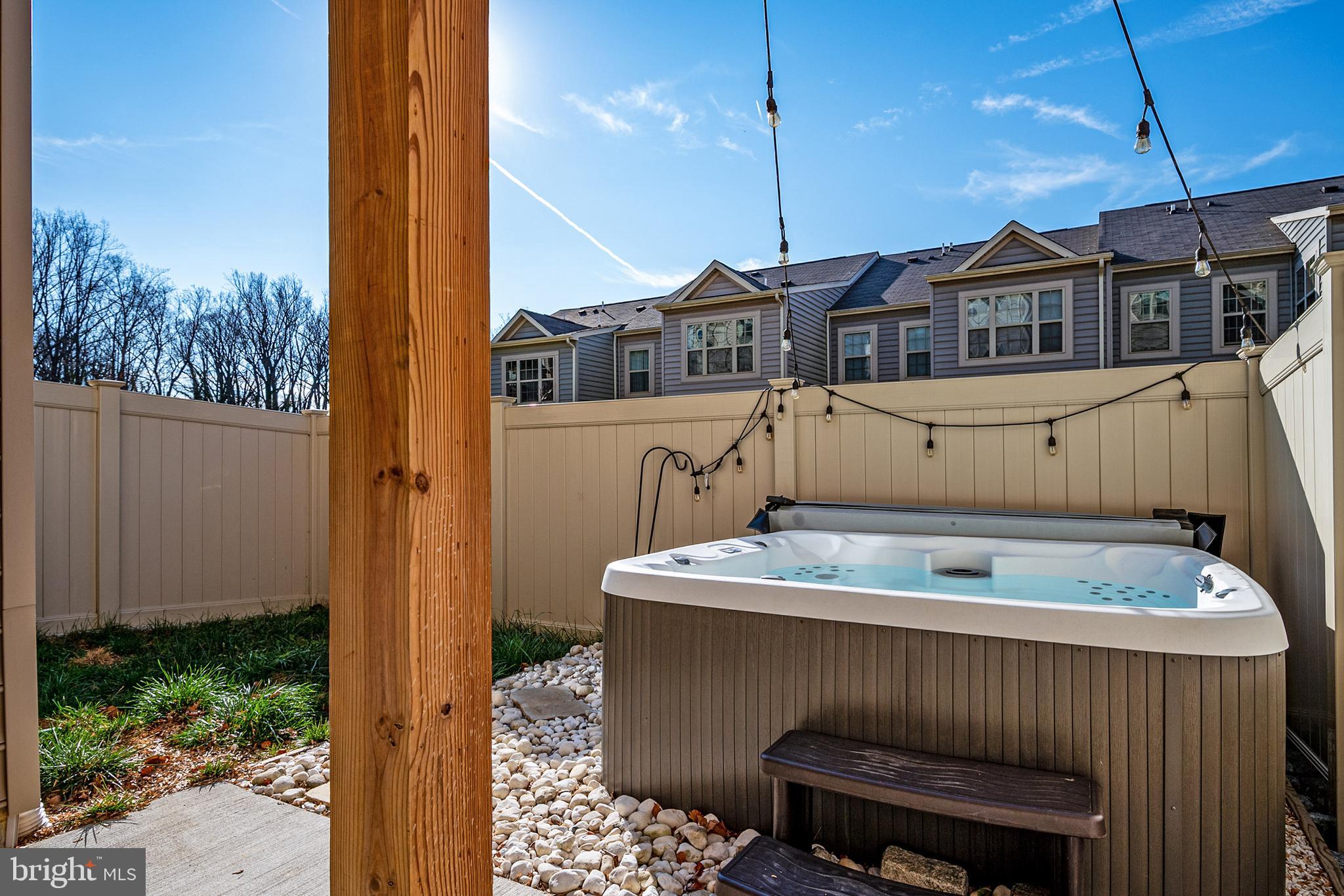 ADMIRALS RIDGE - Residential