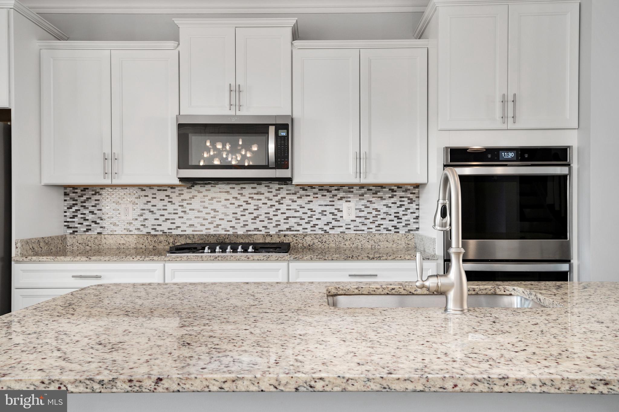 ADMIRALS RIDGE - Residential