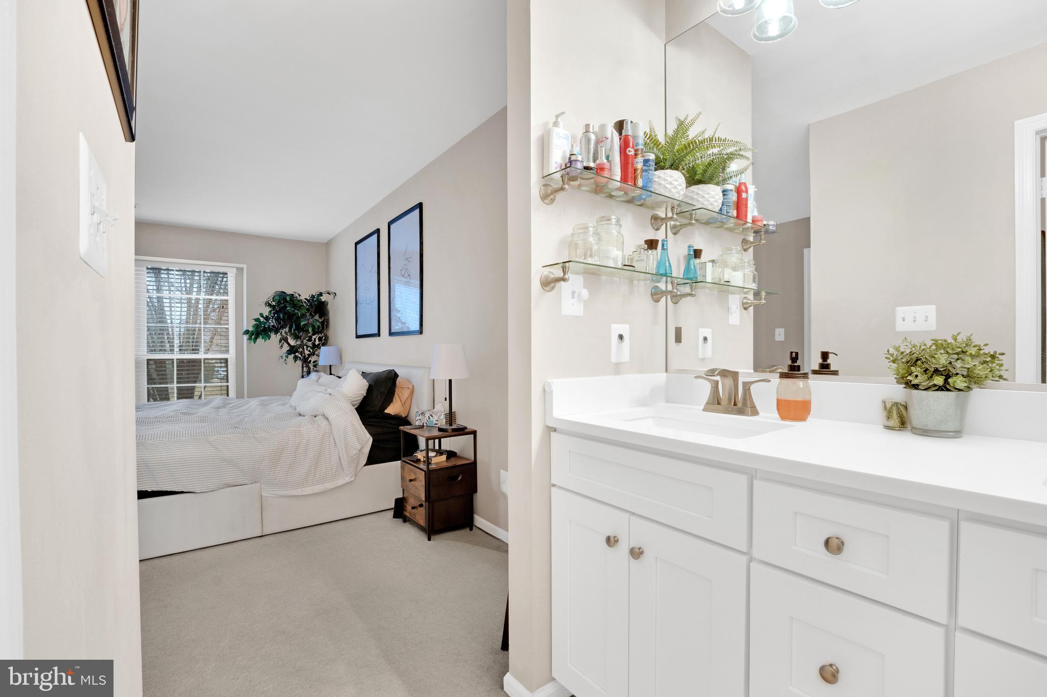 CARR AT PINECREST - Residential