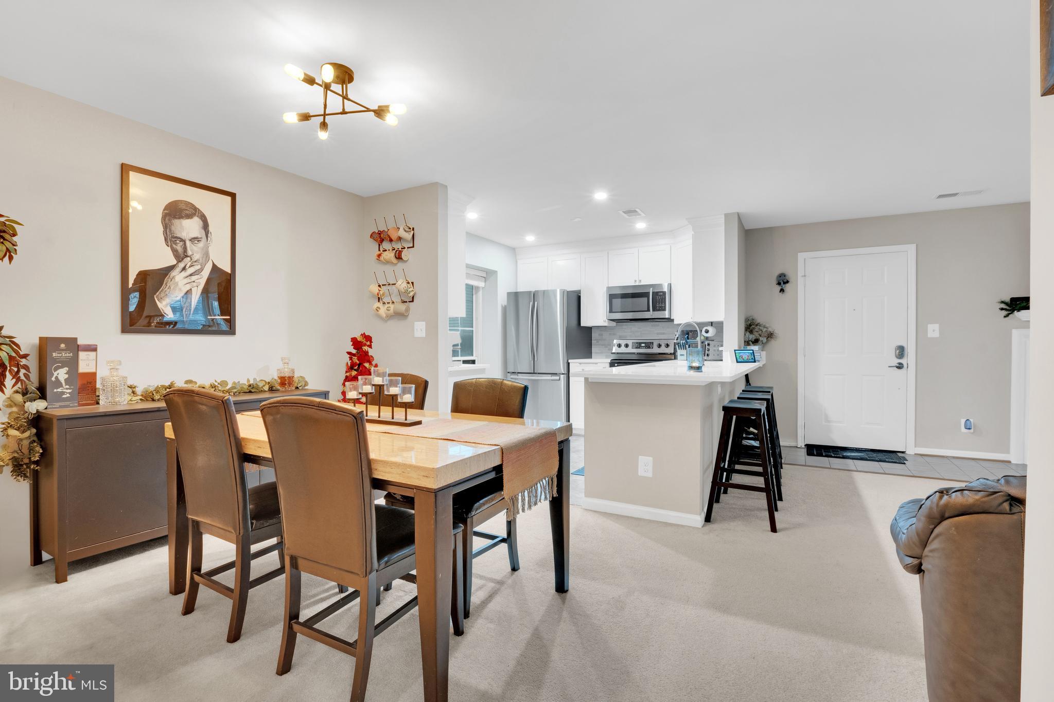 CARR AT PINECREST - Residential
