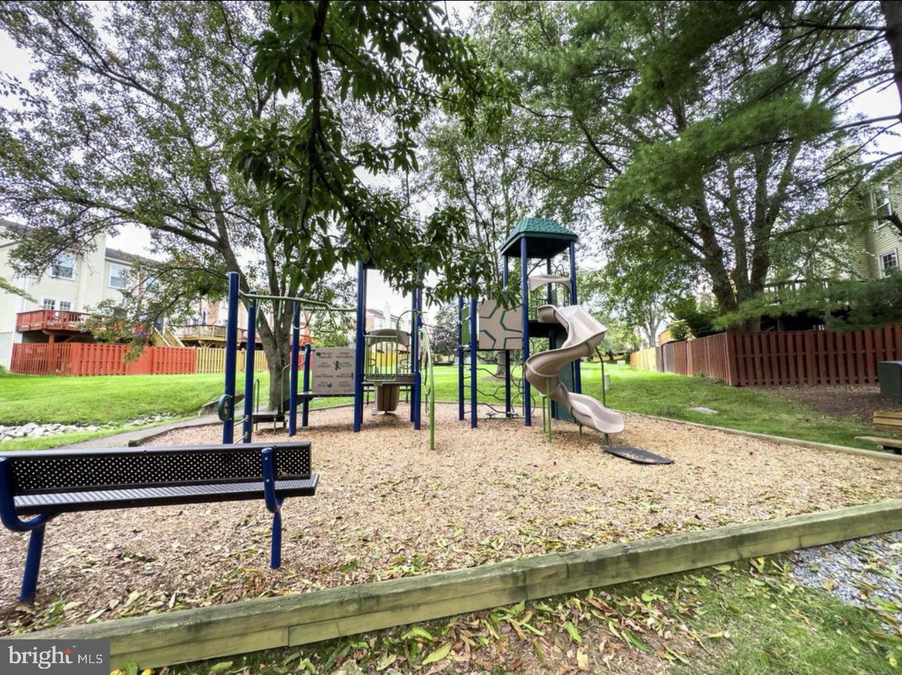 CARR AT PINECREST - Residential