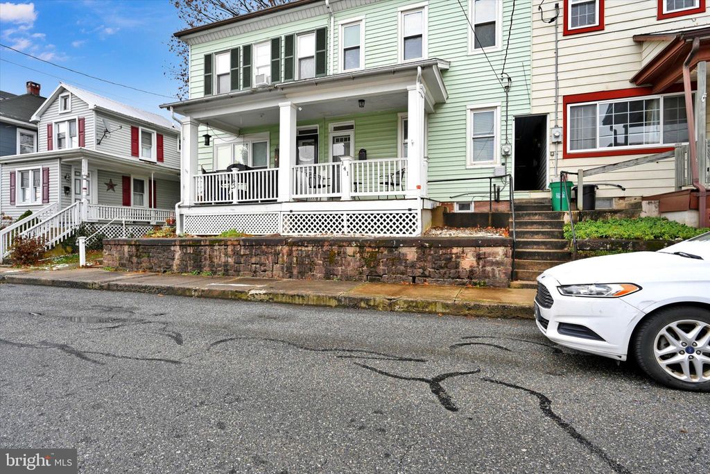 Photo of 141 Grant Street, Ephrata, PA 17522 (MLS # PALA2044642)