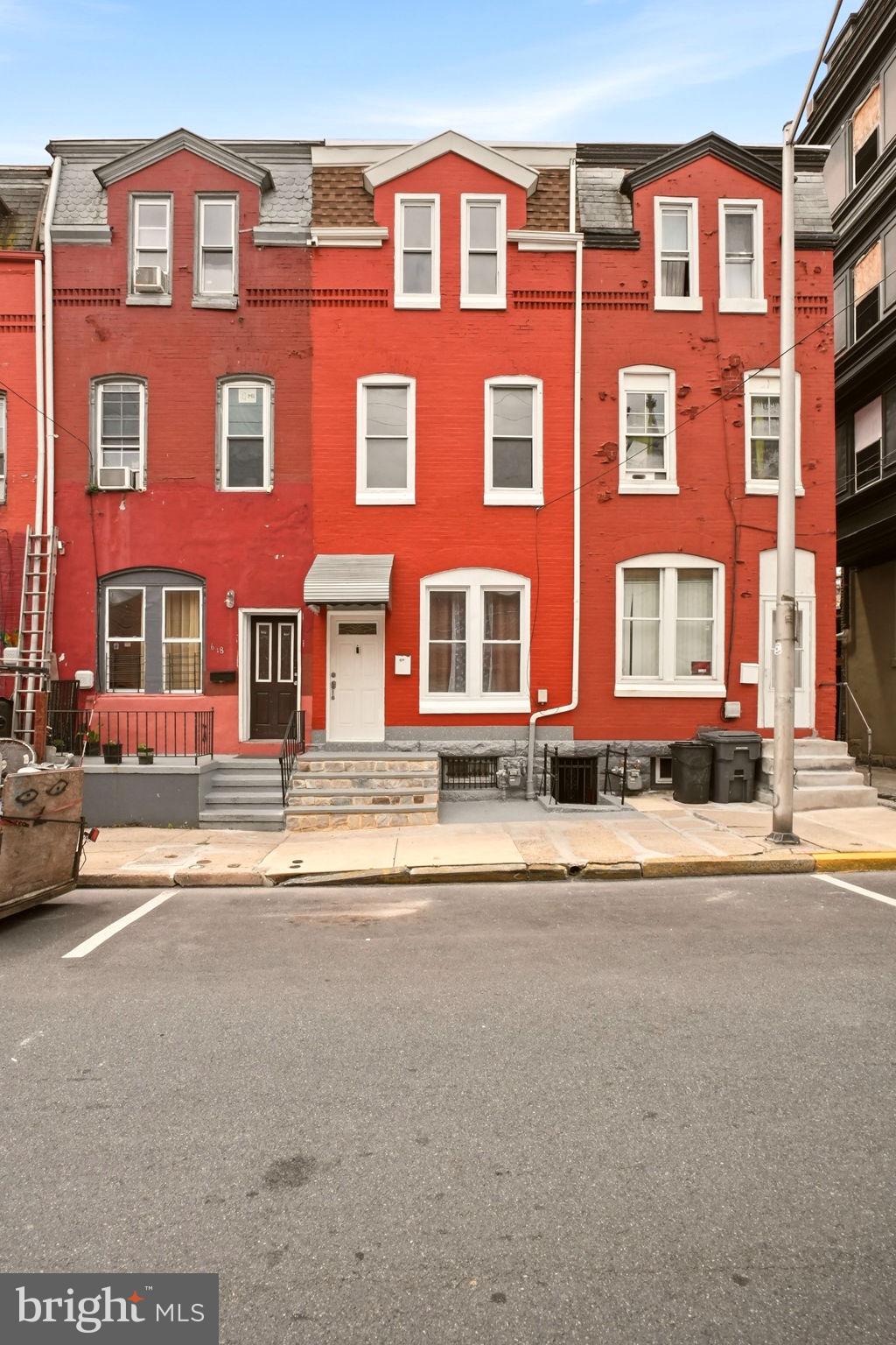 616 ELM STREET