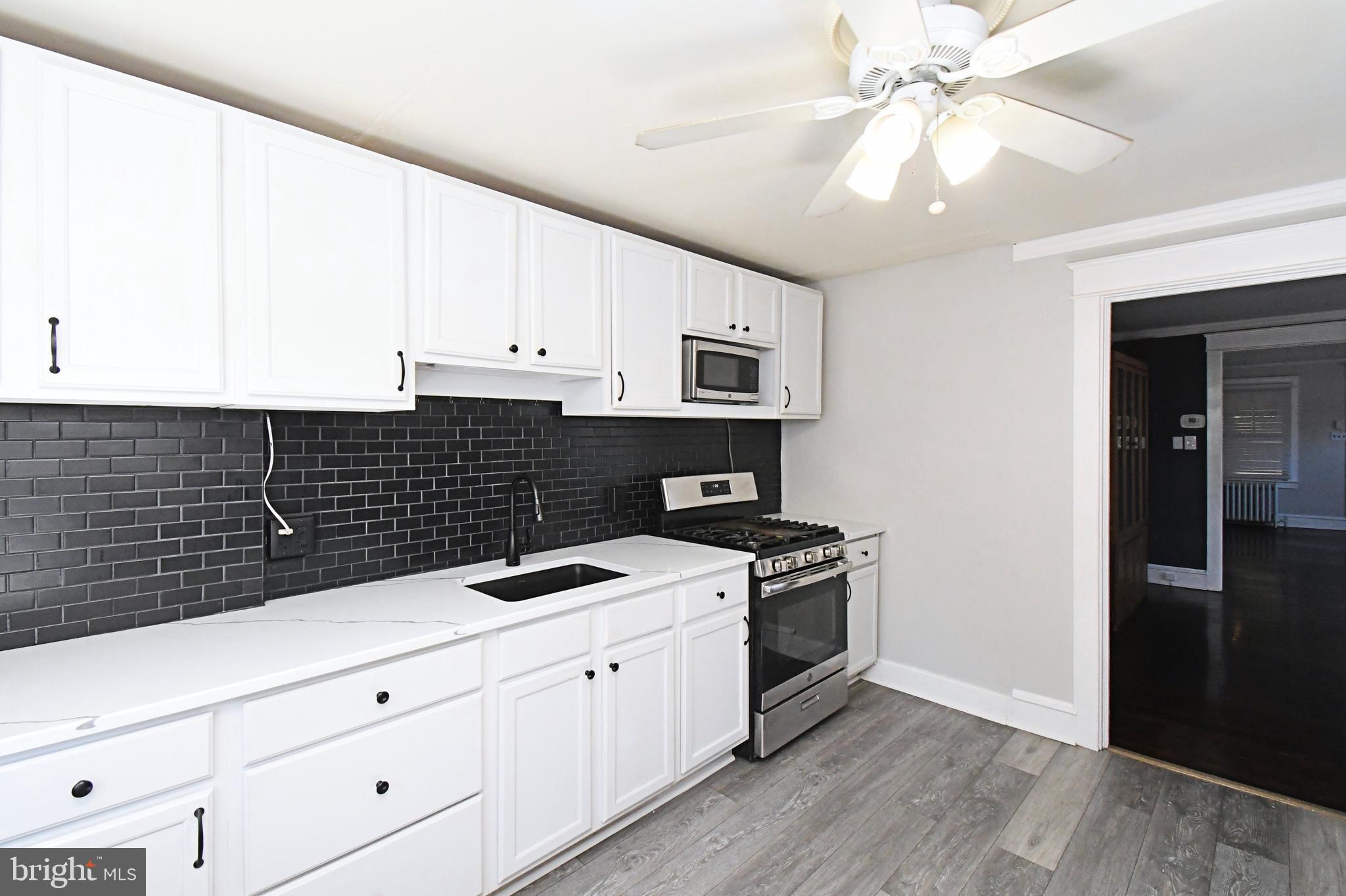 LANSDOWNE - Residential