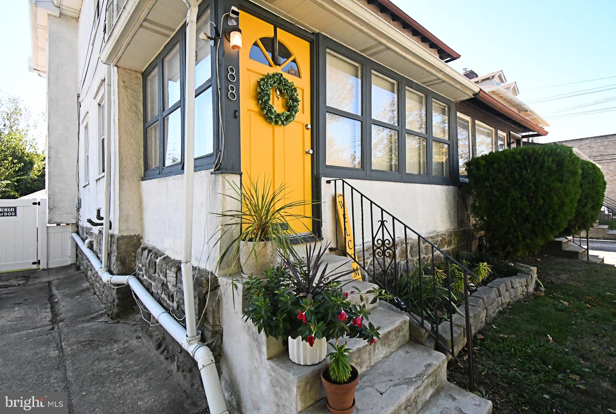 LANSDOWNE - Residential