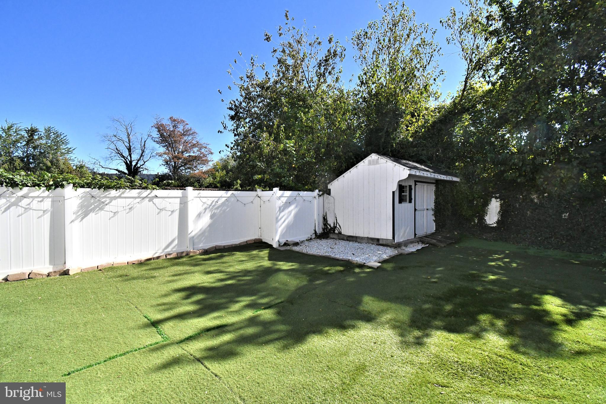 LANSDOWNE - Residential