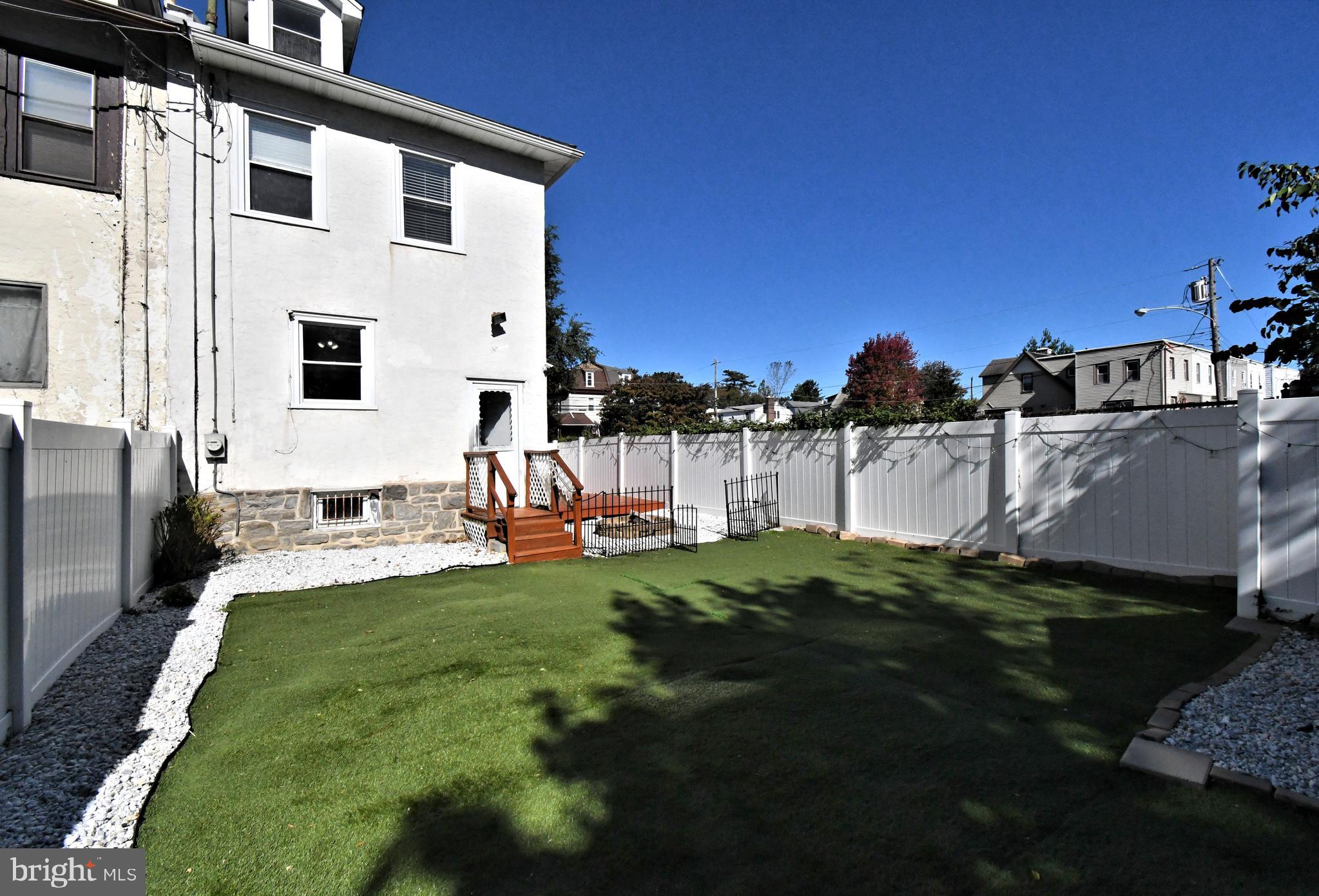 LANSDOWNE - Residential