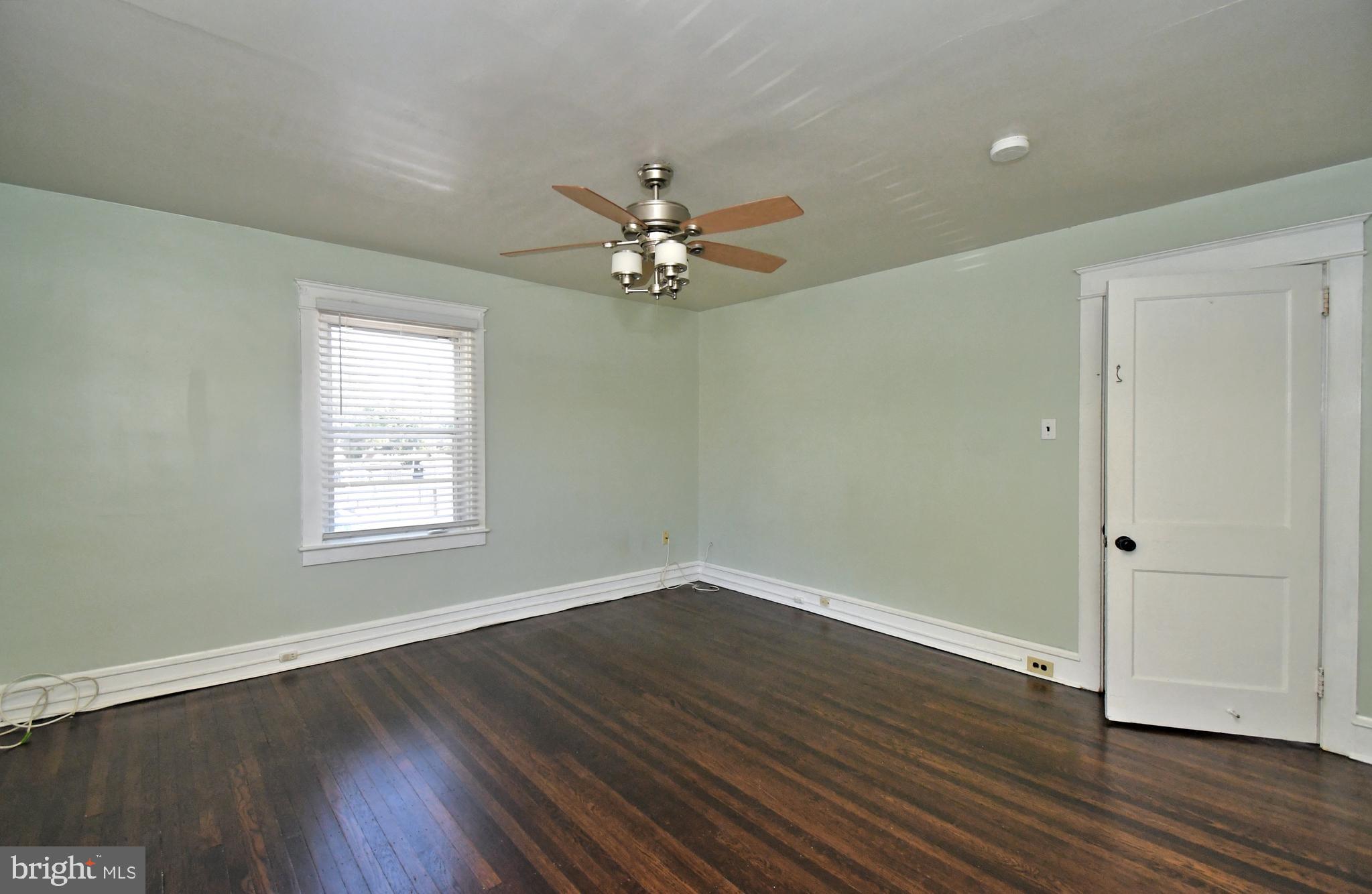 LANSDOWNE - Residential