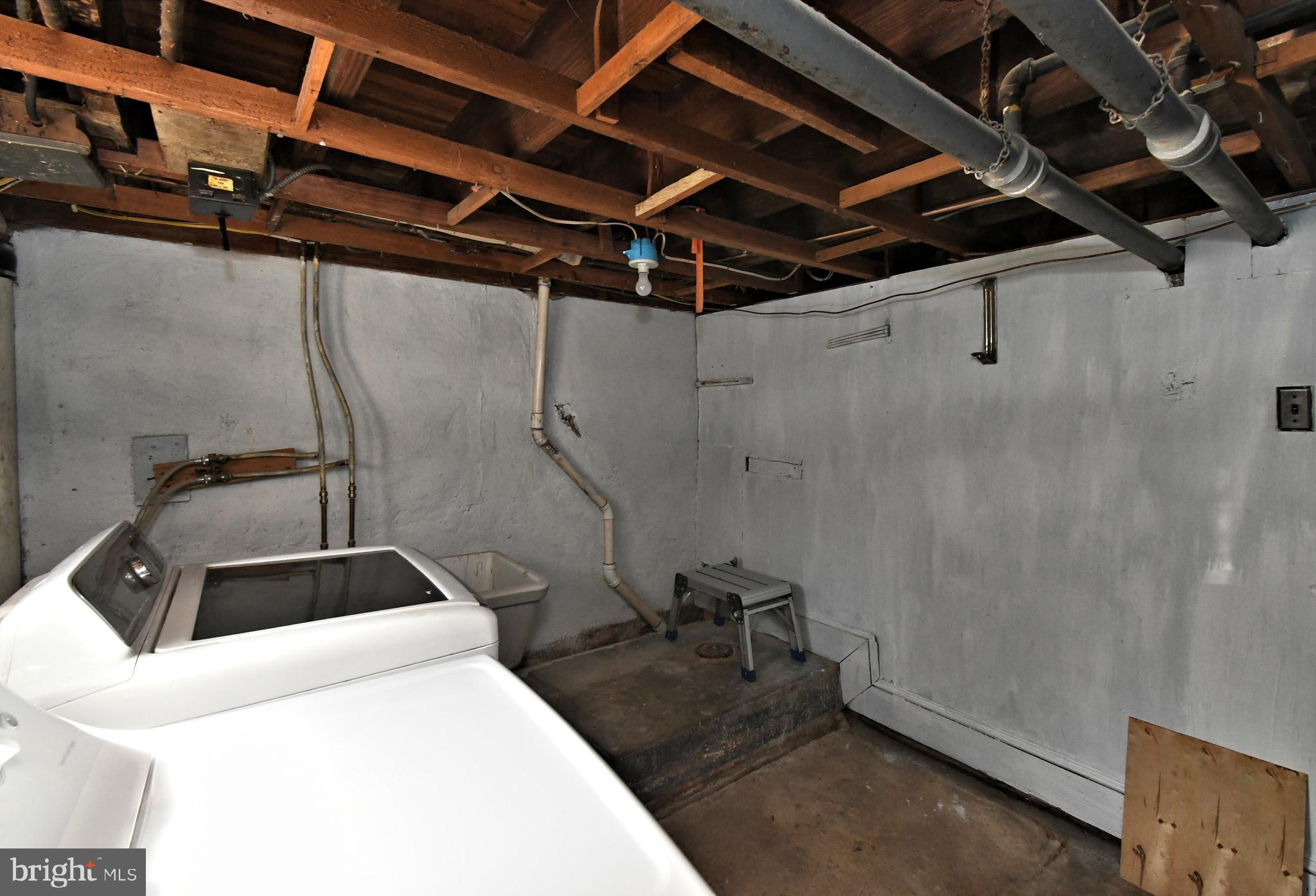 LANSDOWNE - Residential