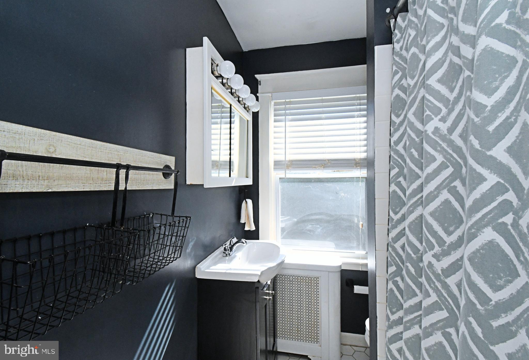 LANSDOWNE - Residential