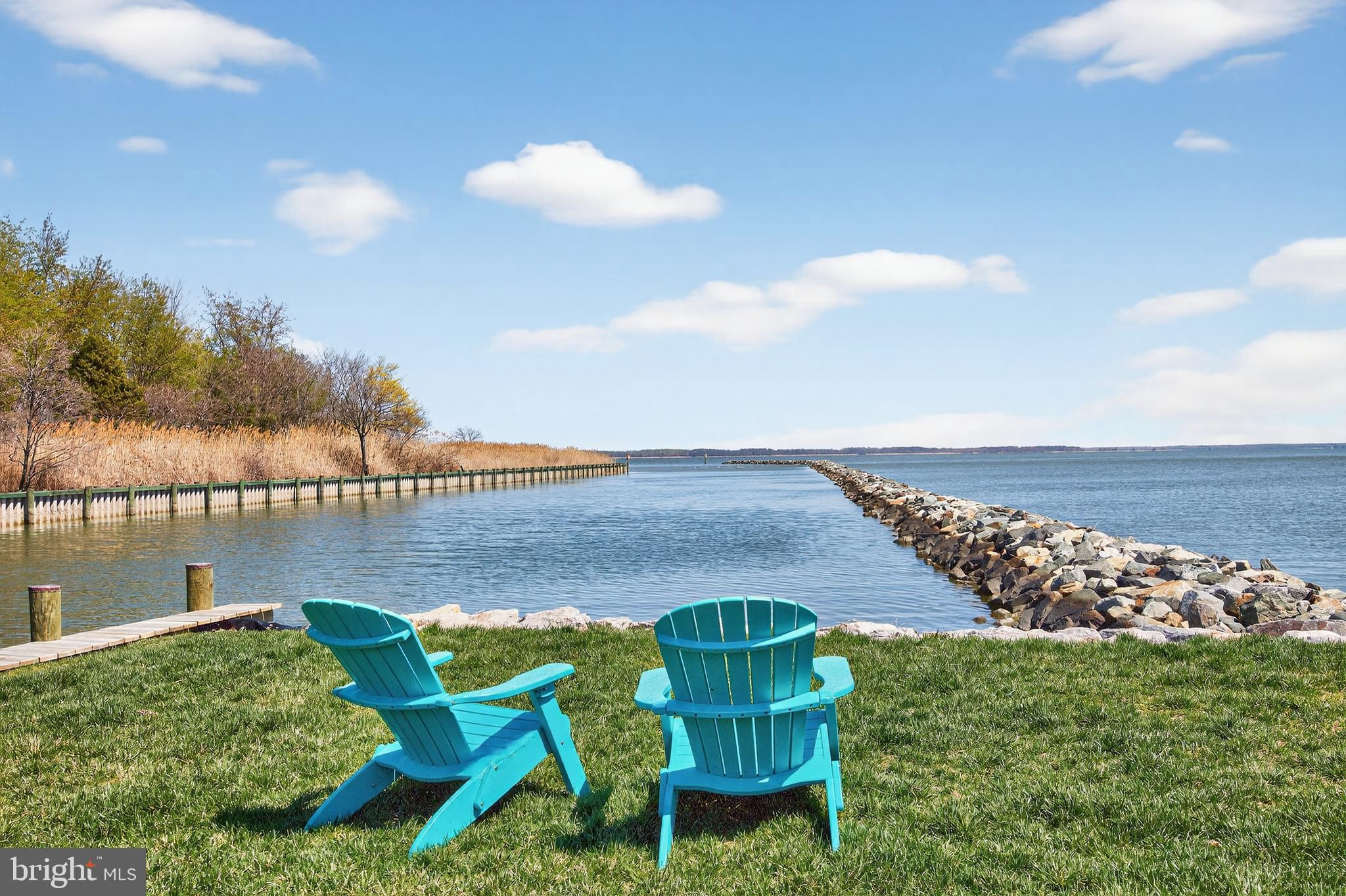 QUEENS LANDING - Residential