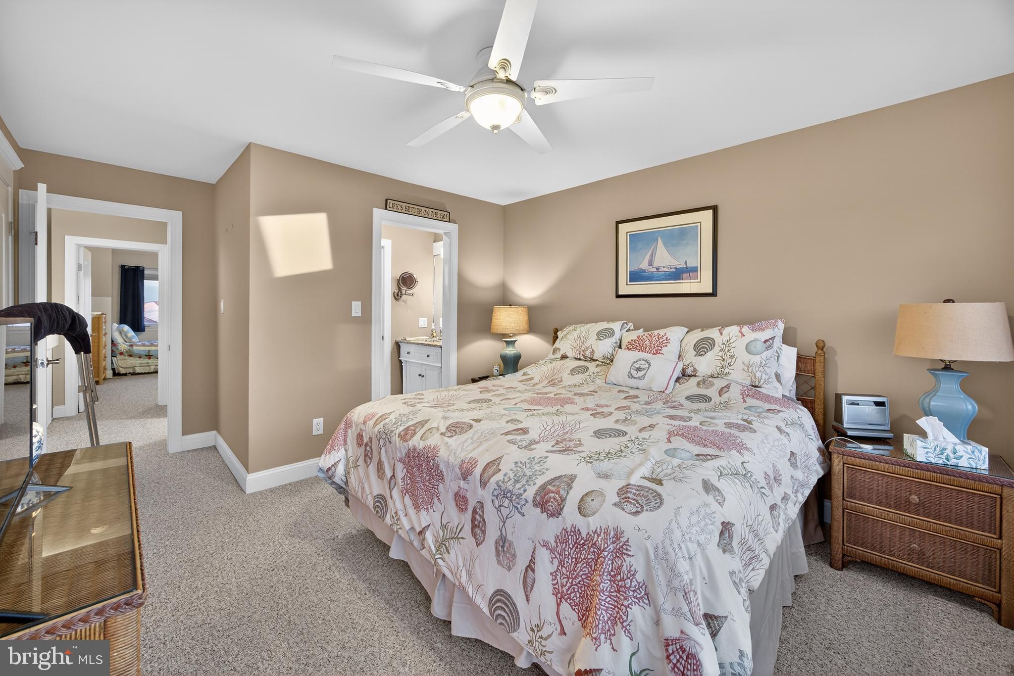 QUEENS LANDING - Residential