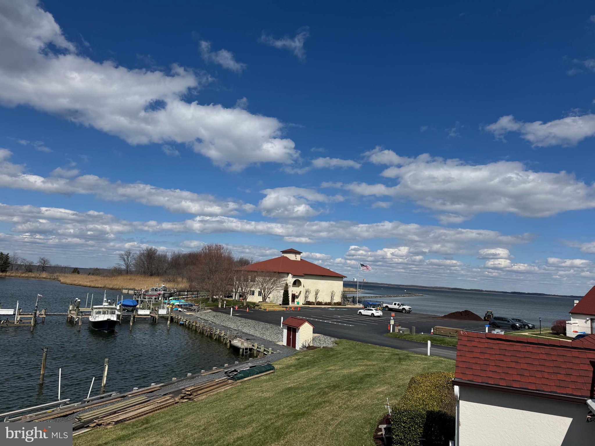 23 QUEEN VICTORIA WAY F