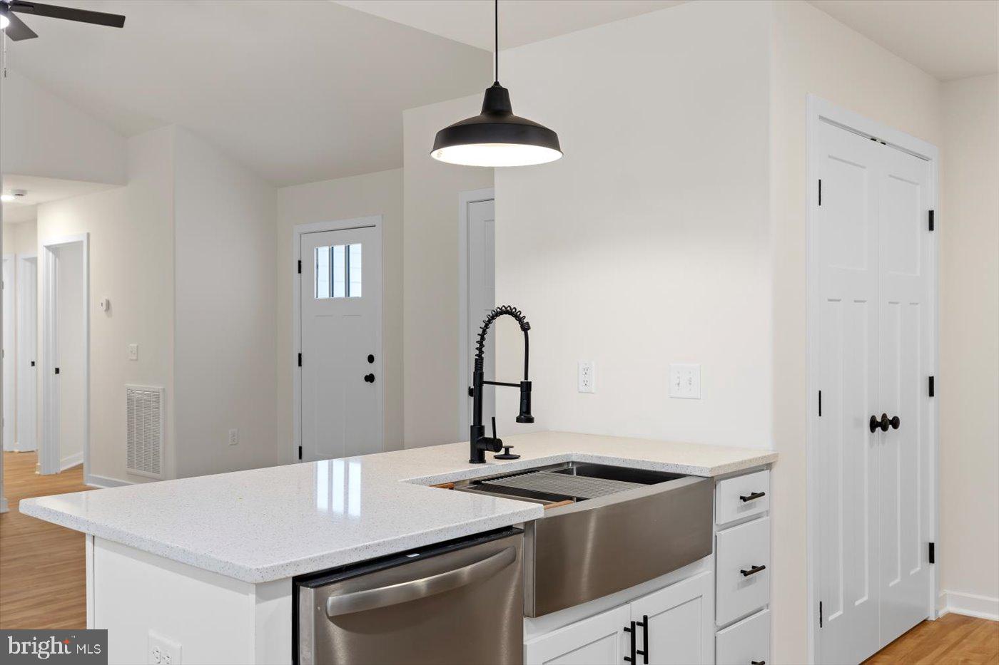 PLACID BAY - Residential