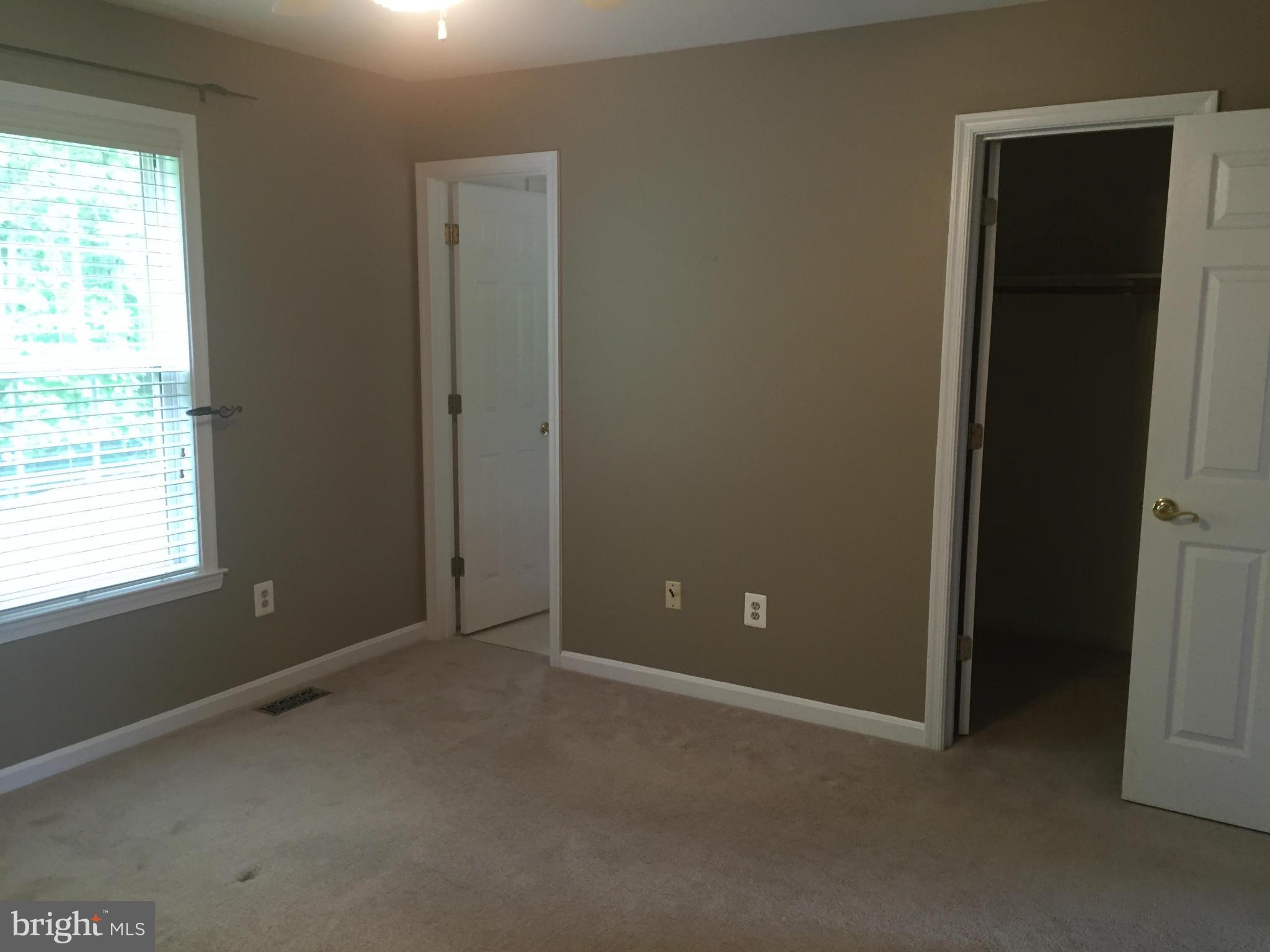 MAPLE GROVE - Residential