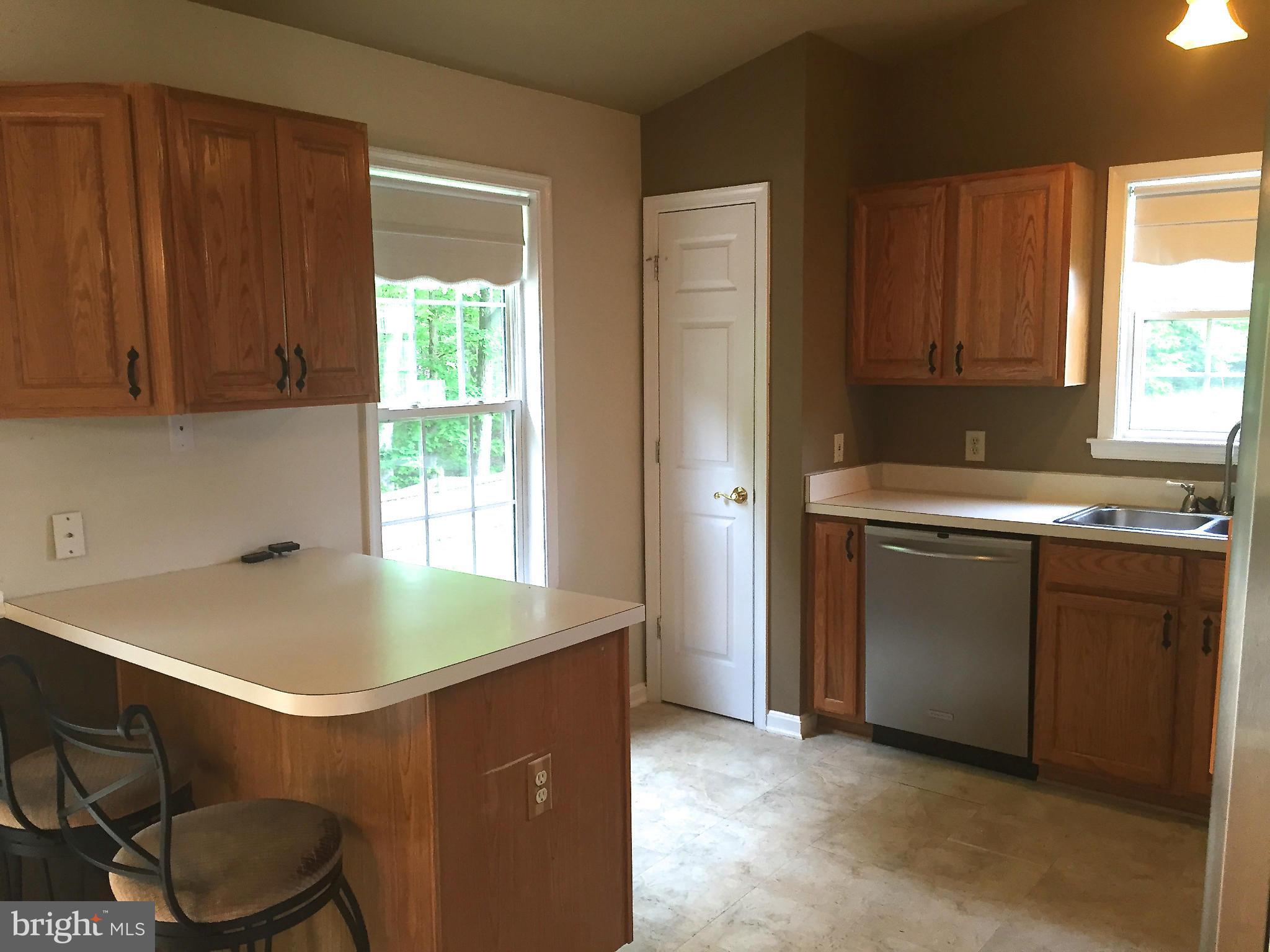 MAPLE GROVE - Residential