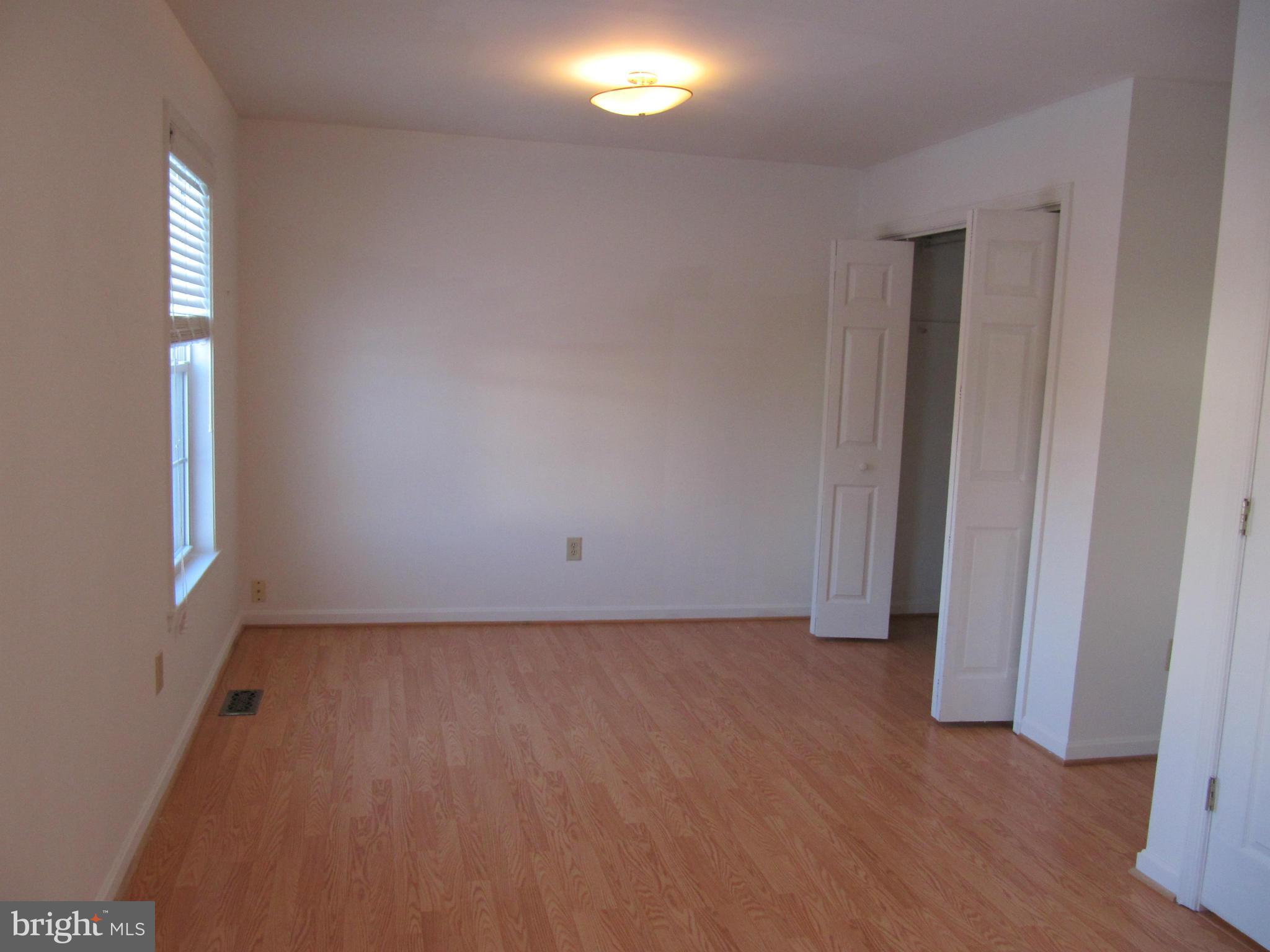 MAPLE GROVE - Residential